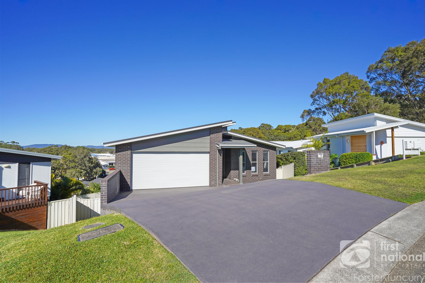 13 Narran Close, Forster NSW 2428