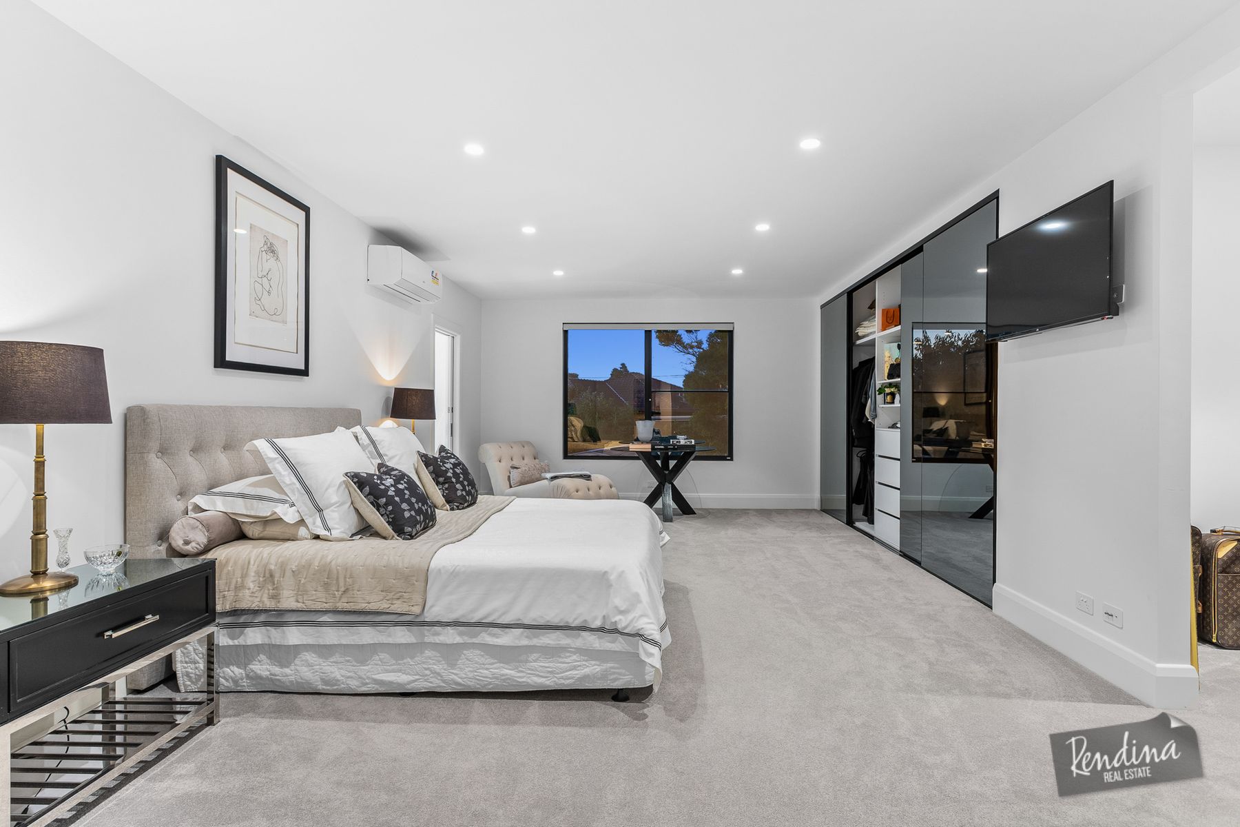 16 Laura Grove, Avondale Heights - Thumbnail 8