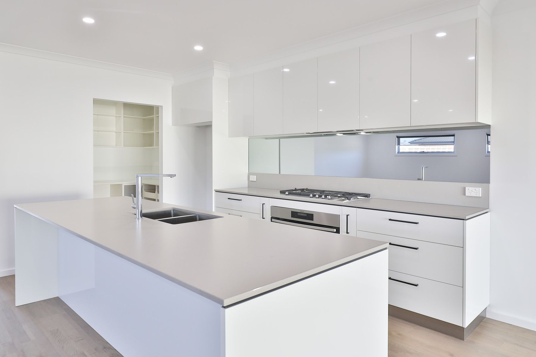 16 Midtown Drive, Mildura - Thumbnail 3