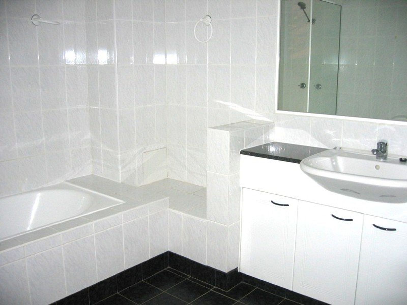 63 Stoddart Drive, Bayview NT 0820, Bayview - Thumbnail 4