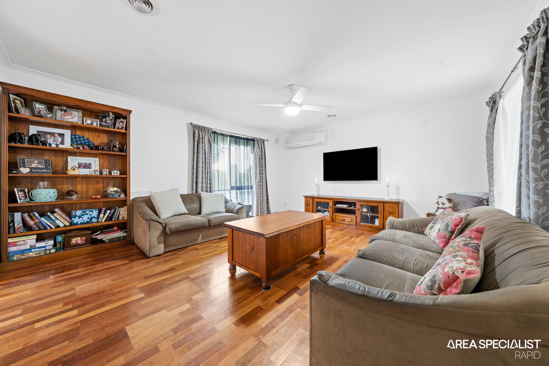 51 Meredith Crescent, Hampton Park, VIC 3976, Hampton Park - Thumbnail 3
