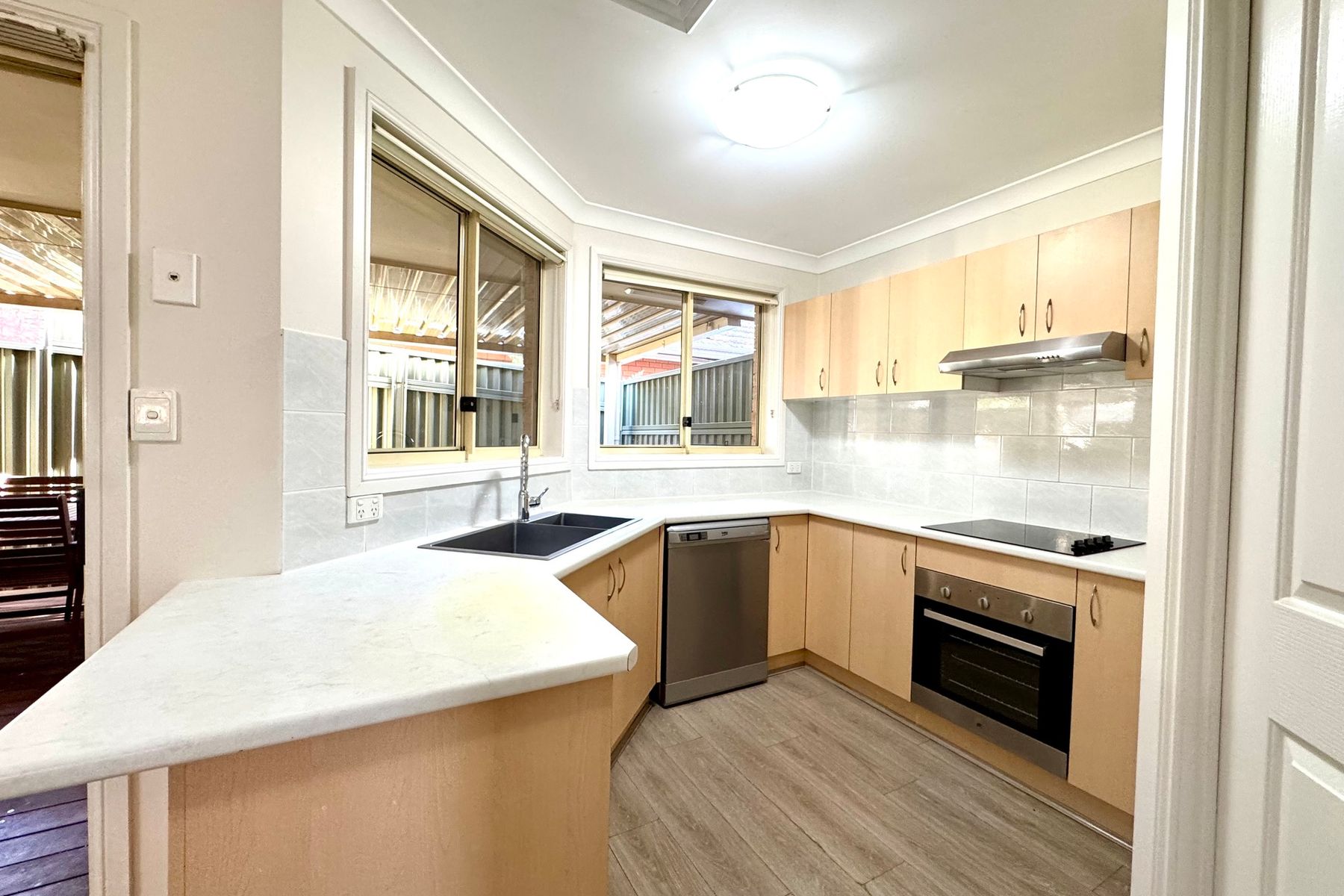 4/97-99 Chelmsford Road, South Wentworthville NSW 2145, South Wentworthville - Thumbnail 2