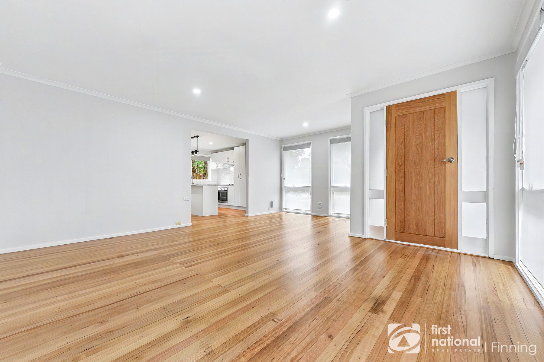 19 Rimfire Crescent, Cranbourne VIC 3977, Cranbourne - Thumbnail 5
