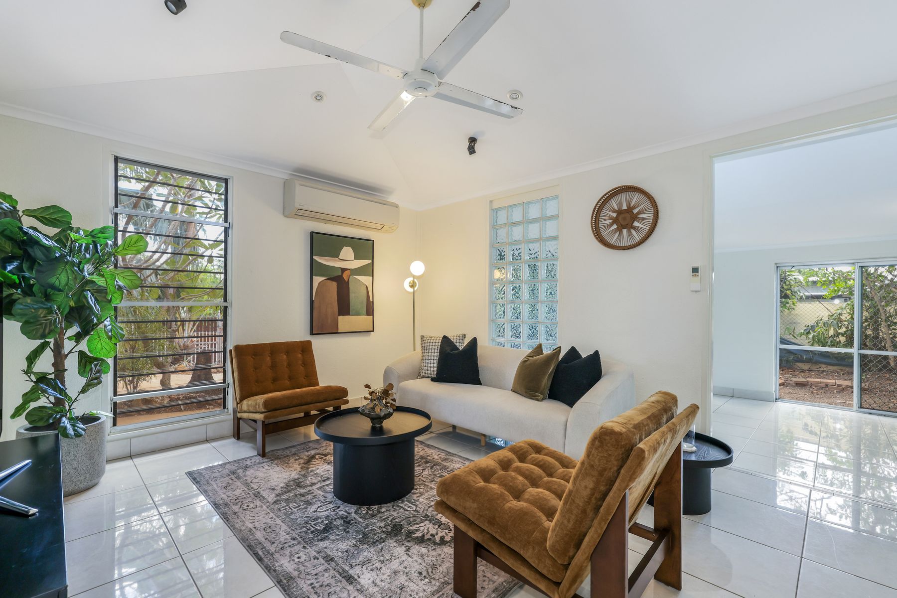 58 Union Terrace, Anula - Image 1