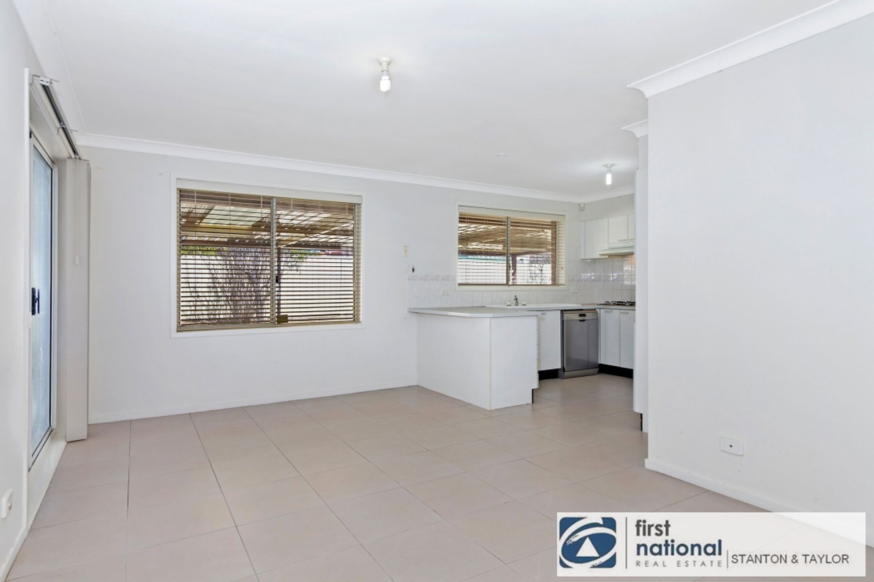 4 Naoi Place, Glenmore Park - Thumbnail 7