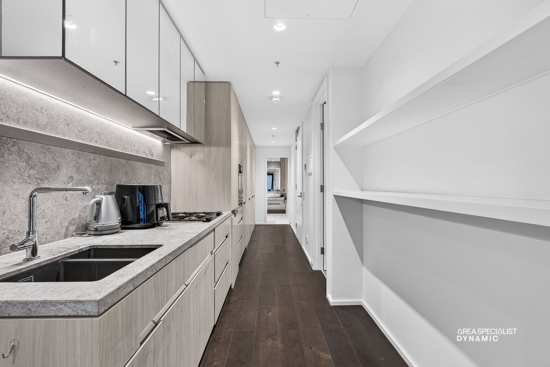 114/20 Queens Road, Melbourne, Melbourne - Thumbnail 6