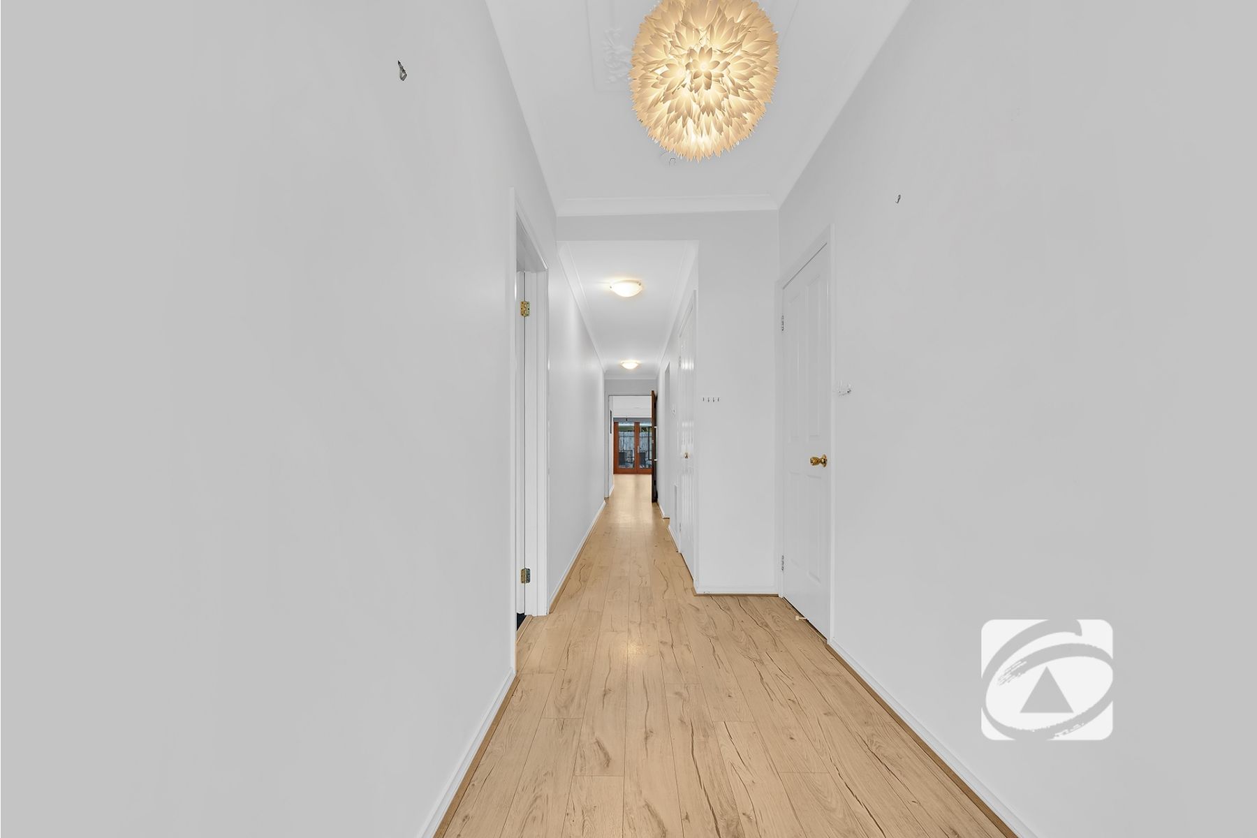 8 Wallingford Place, Narre Warren South VIC 3805, Narre Warren South - Thumbnail 2