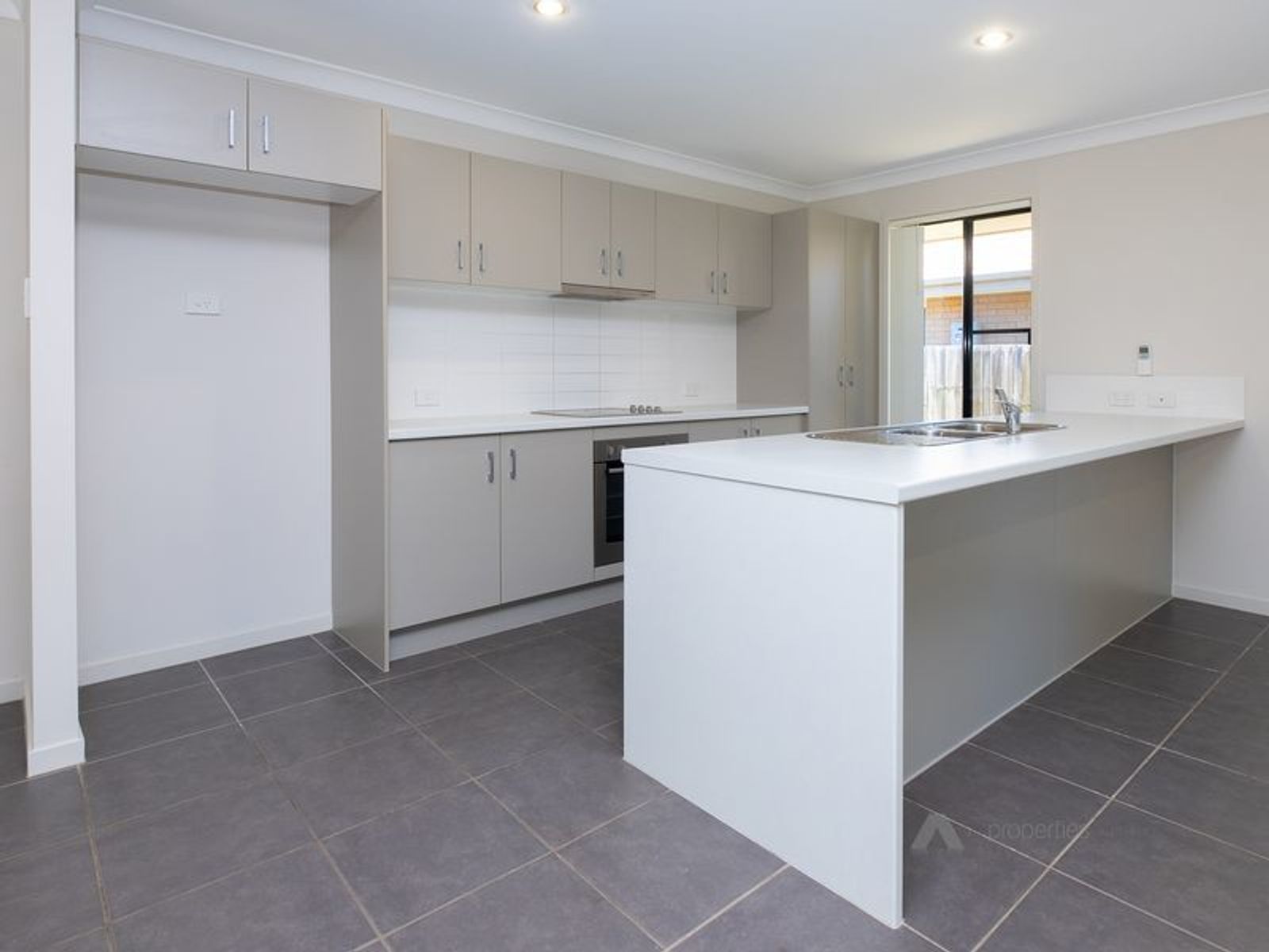 23 John Davison Place, Crestmead QLD 4132, Crestmead - Thumbnail 3