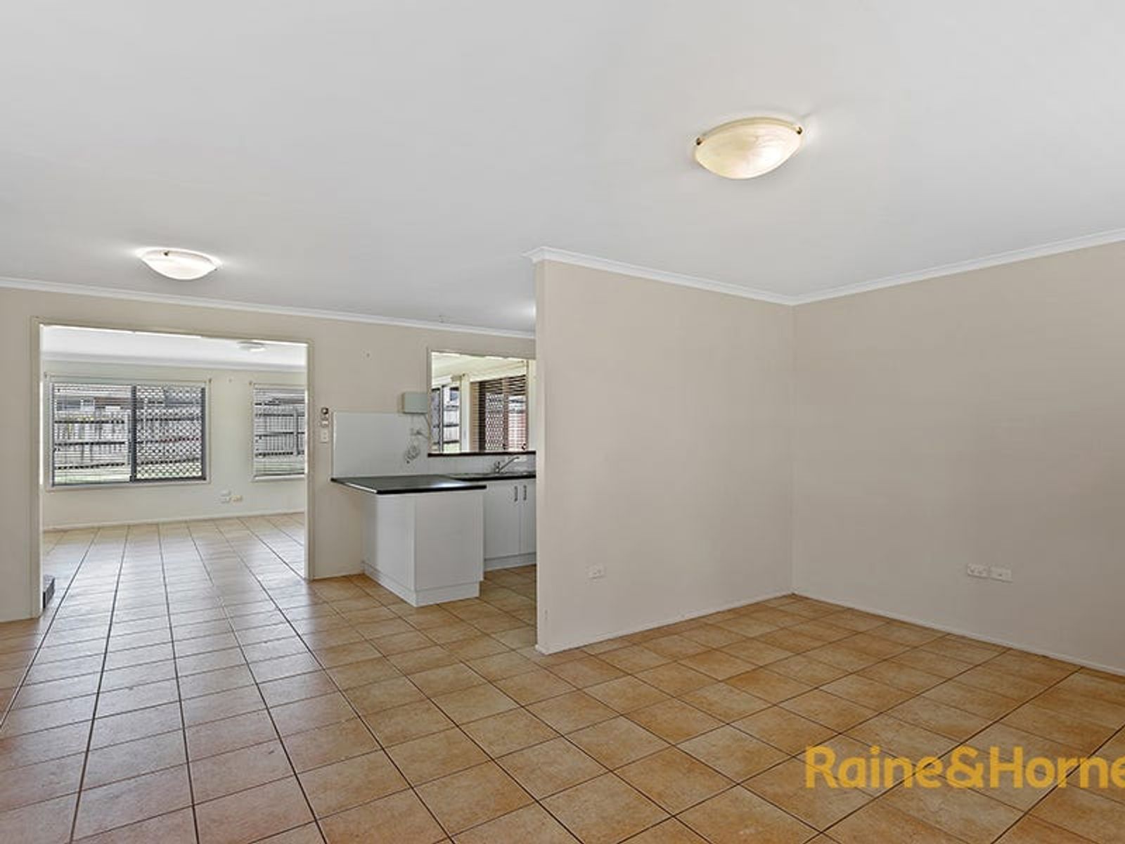 8 Riethmuller Street, Kearneys Spring QLD 4350, Kearneys Spring - Thumbnail 3