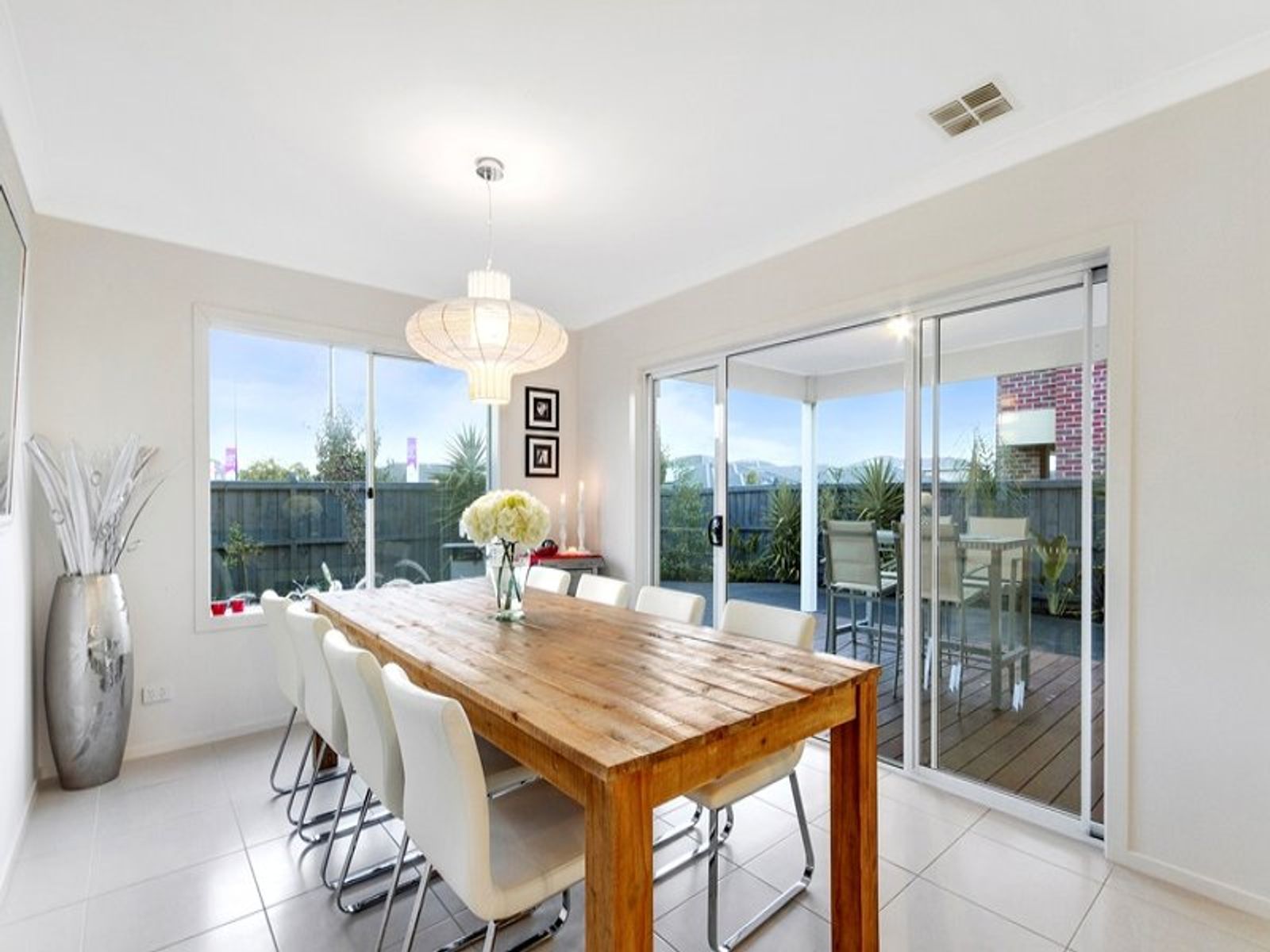 9 Edgewater Drive, Keysborough, VIC 3173, Keysborough - Thumbnail 5