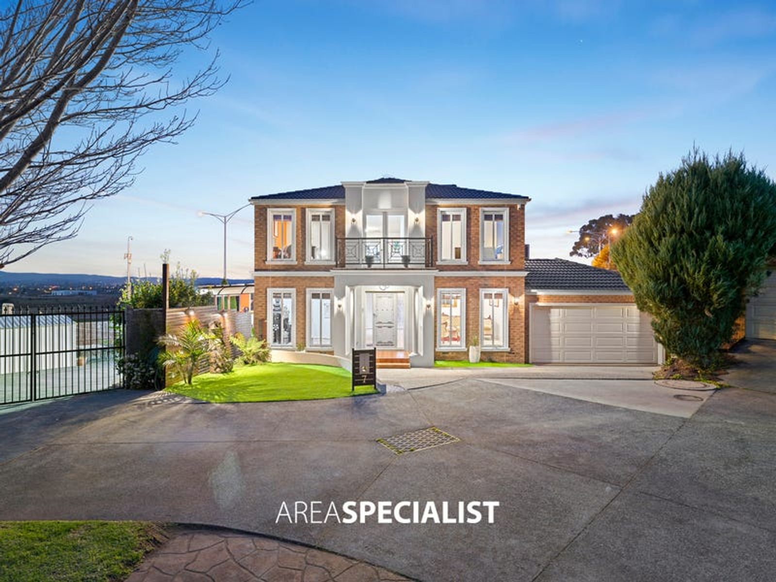 7 Redleaf Close, Hampton Park, VIC 3976, Hampton Park - Thumbnail 2
