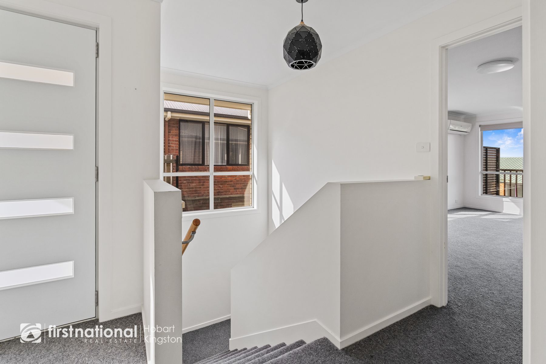 3/42 Timbertop Drive, Blackmans Bay TAS 7052, Blackmans Bay - Thumbnail 2