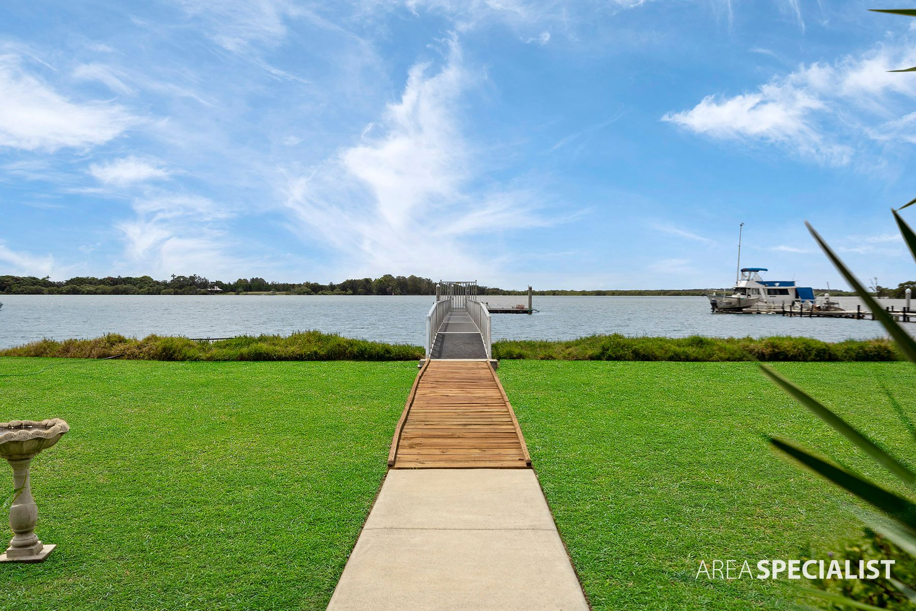 26 Warana Avenue, Steiglitz, QLD 4207, Steiglitz - Thumbnail 5