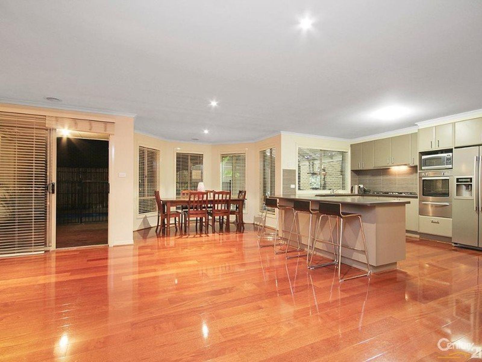 6 Shandon Close, Cranbourne, VIC 3977, Cranbourne - Thumbnail 5