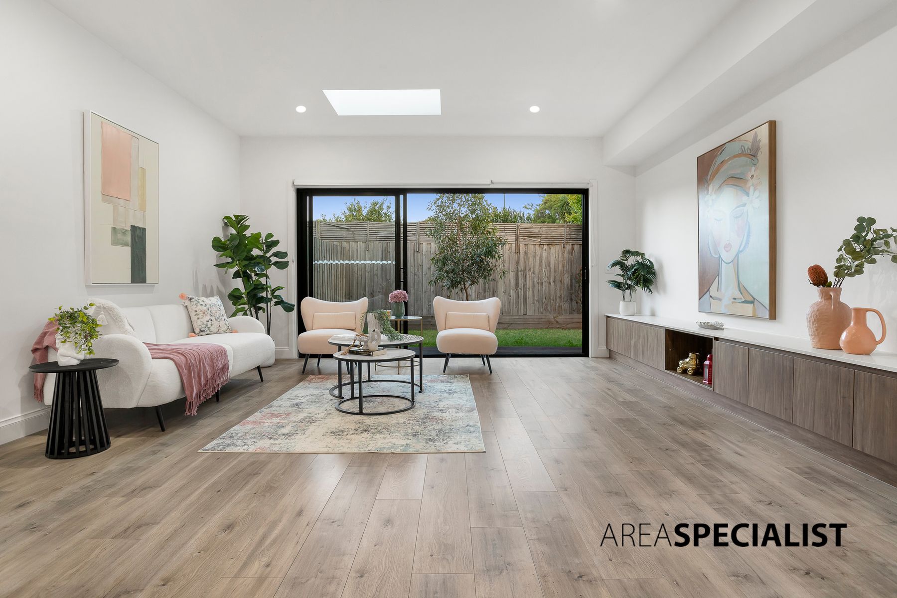 10 Hoddle Court, Cranbourne, Cranbourne - Thumbnail 7