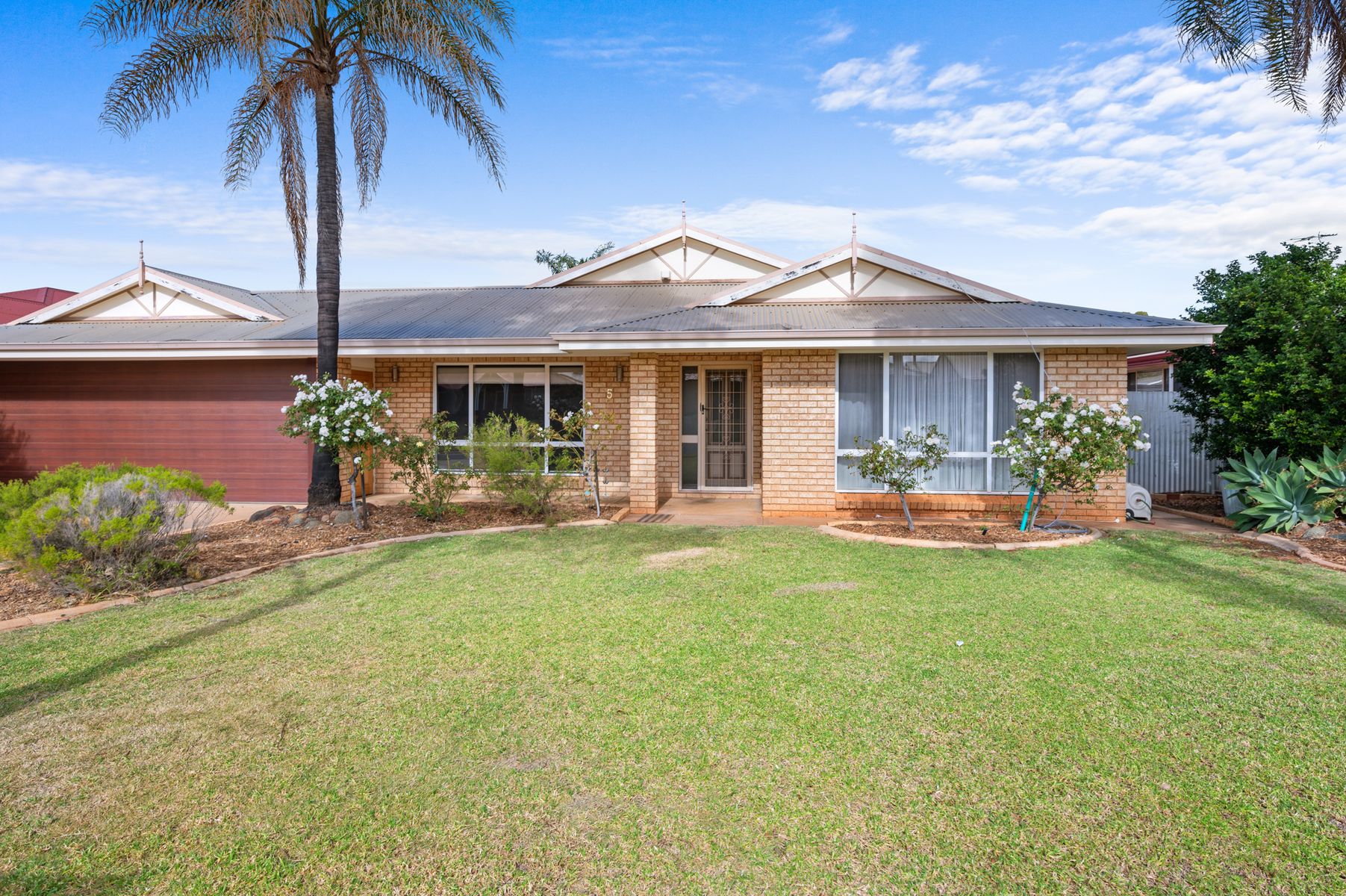 5 Riverina Way, Hannans WA 6430, Hannans - Image 1