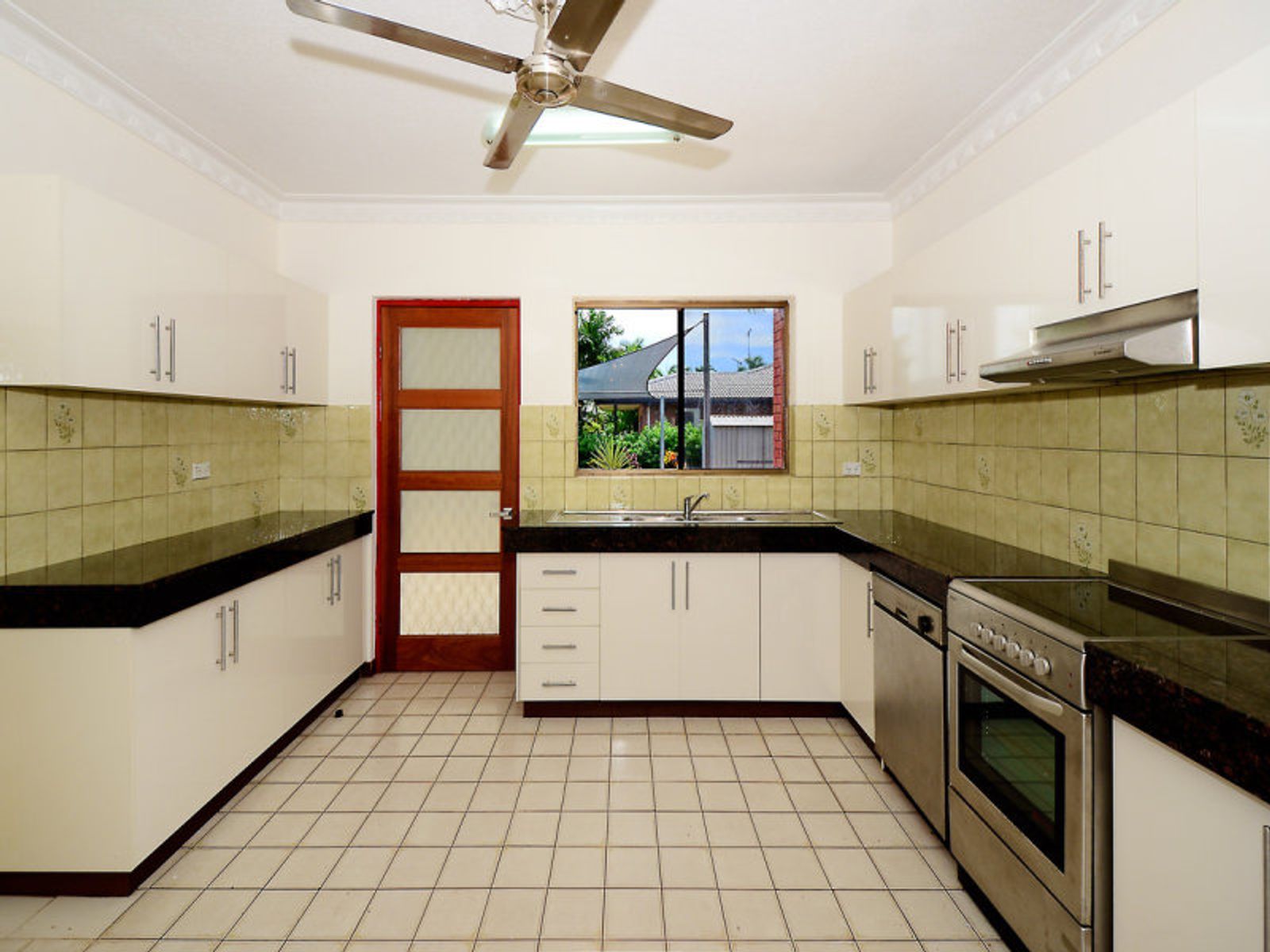 43 Ellengowan Drive, Brinkin NT 0810, Brinkin - Thumbnail 2