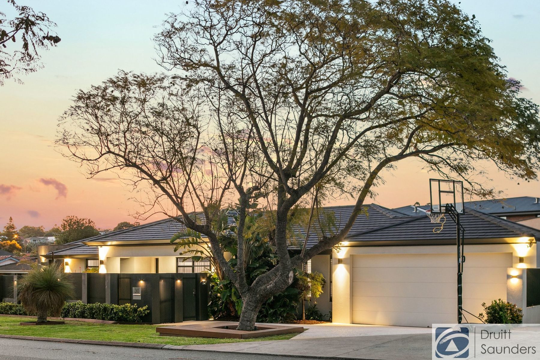 30 Bentwood Avenue, Woodlands WA 6018, Woodlands - Thumbnail 2