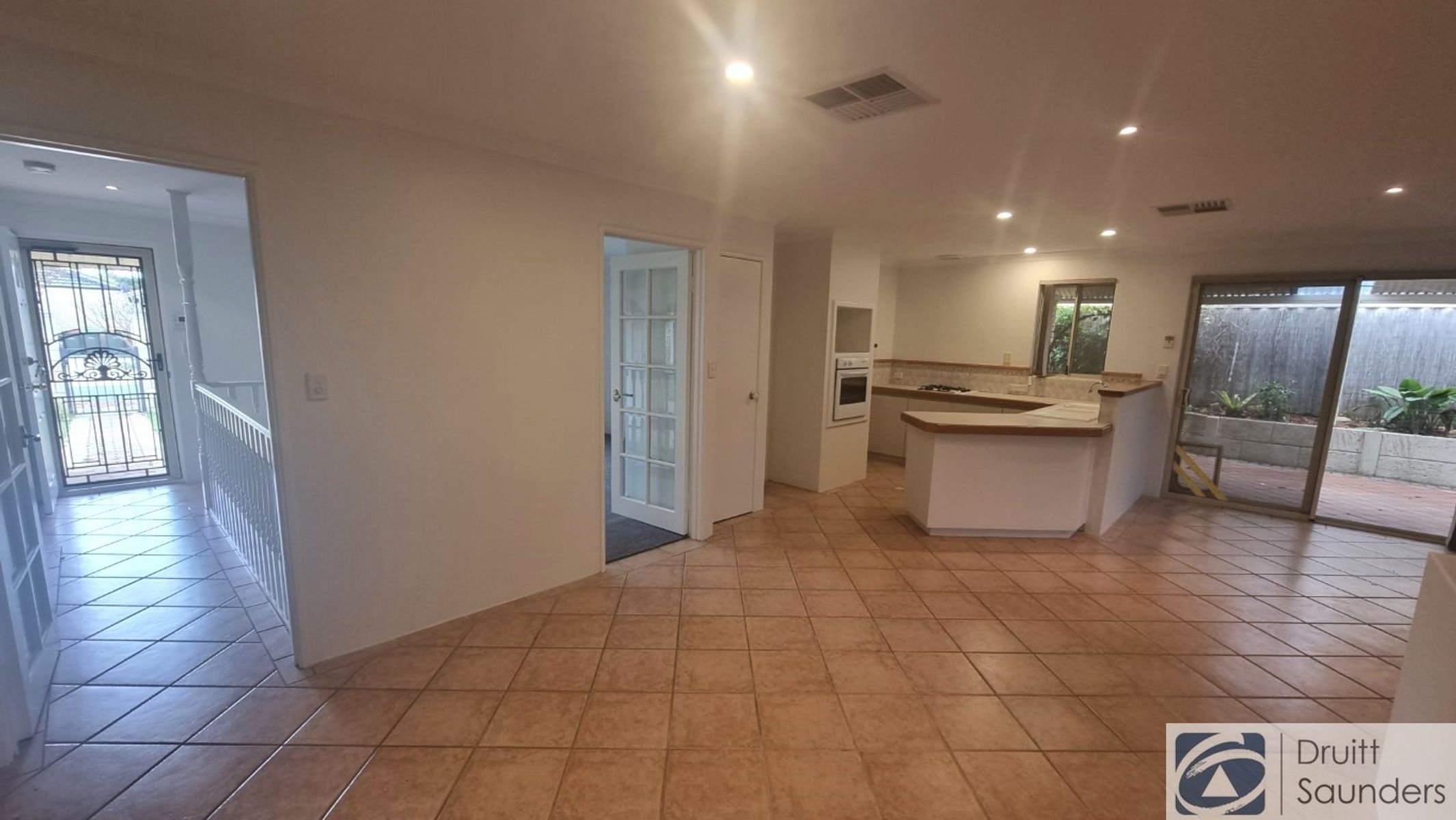 50 Dorneywood Way, Landsdale WA 6065, Landsdale - Thumbnail 5