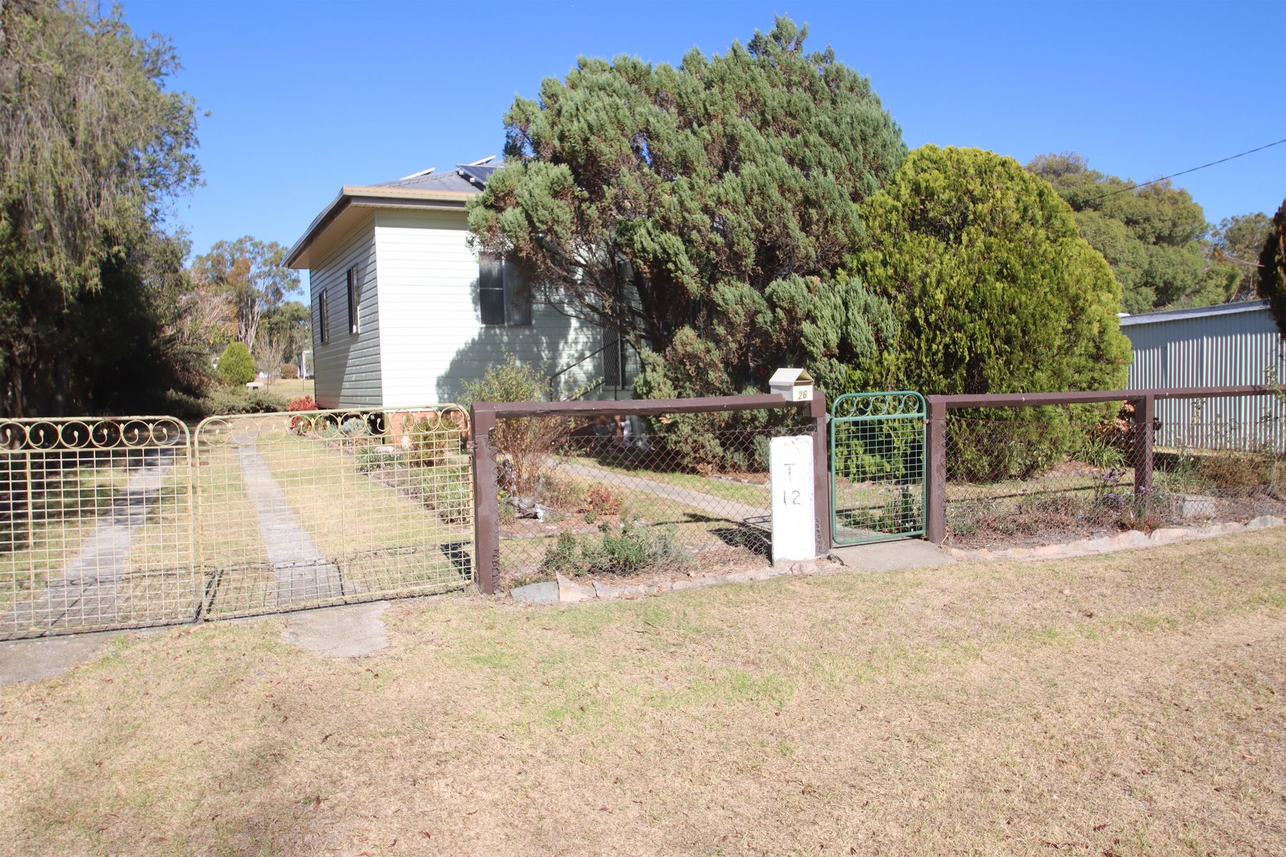 26 Gladstone Street, Jennings NSW 4383, Jennings - Image 1