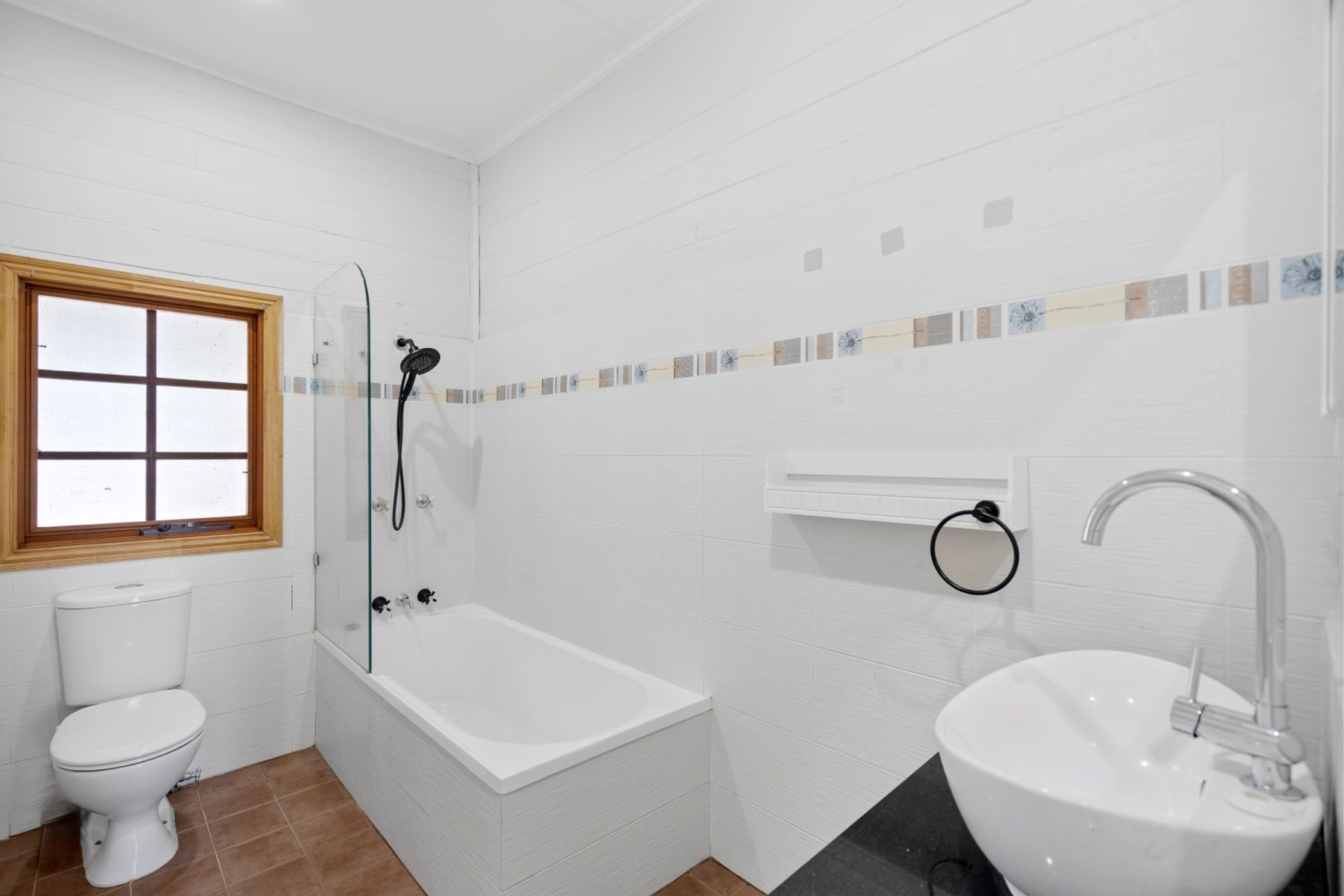 146 Pine Mountain Road, Brassall QLD 4305, Brassall - Thumbnail 8