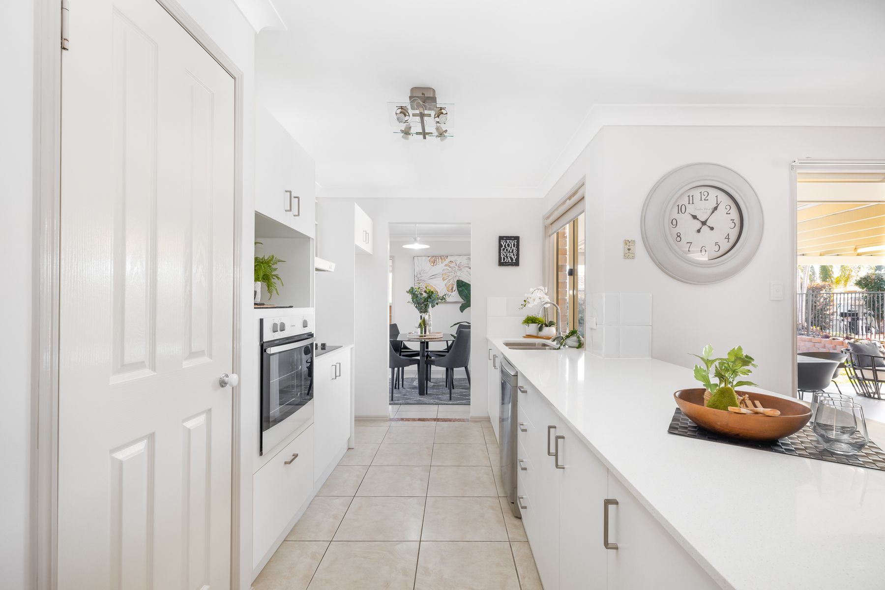 71 Solandra Circuit, Regents Park QLD 4118, Regents Park - Thumbnail 4