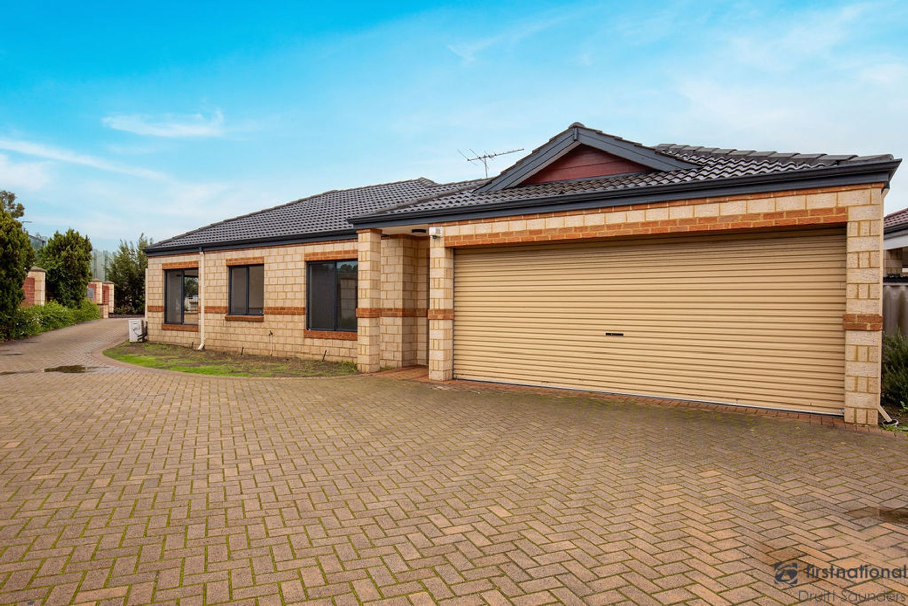 9A Zrinski Court, Stirling - Image 1