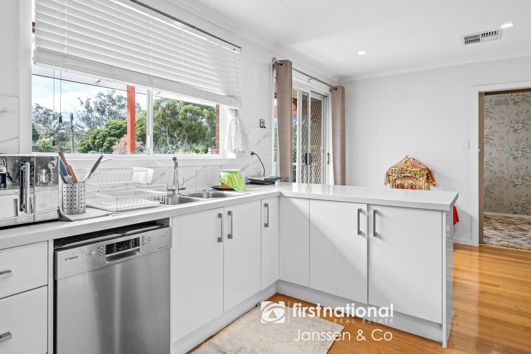 29 Reserve Road, Ringwood VIC 3134, Ringwood - Thumbnail 4