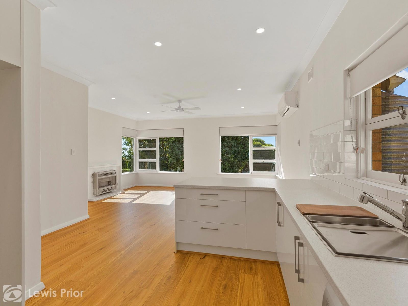 13A Thomas Street, Seacliff Park SA 5049, Seacliff Park - Thumbnail 4