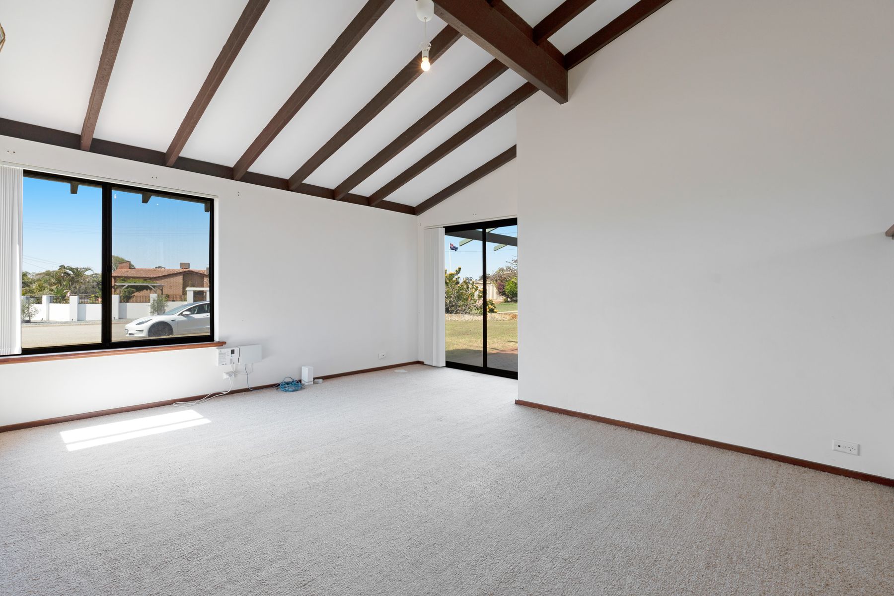 14 Minchin Place, Bull Creek WA 6149, Bull Creek - Thumbnail 2