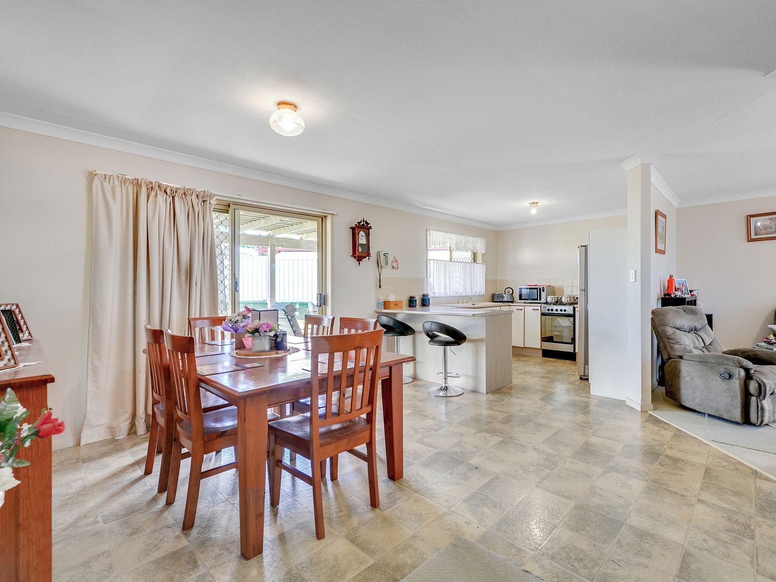 4 Gaynor Court, Boronia Heights QLD 4124, Boronia Heights - Thumbnail 5