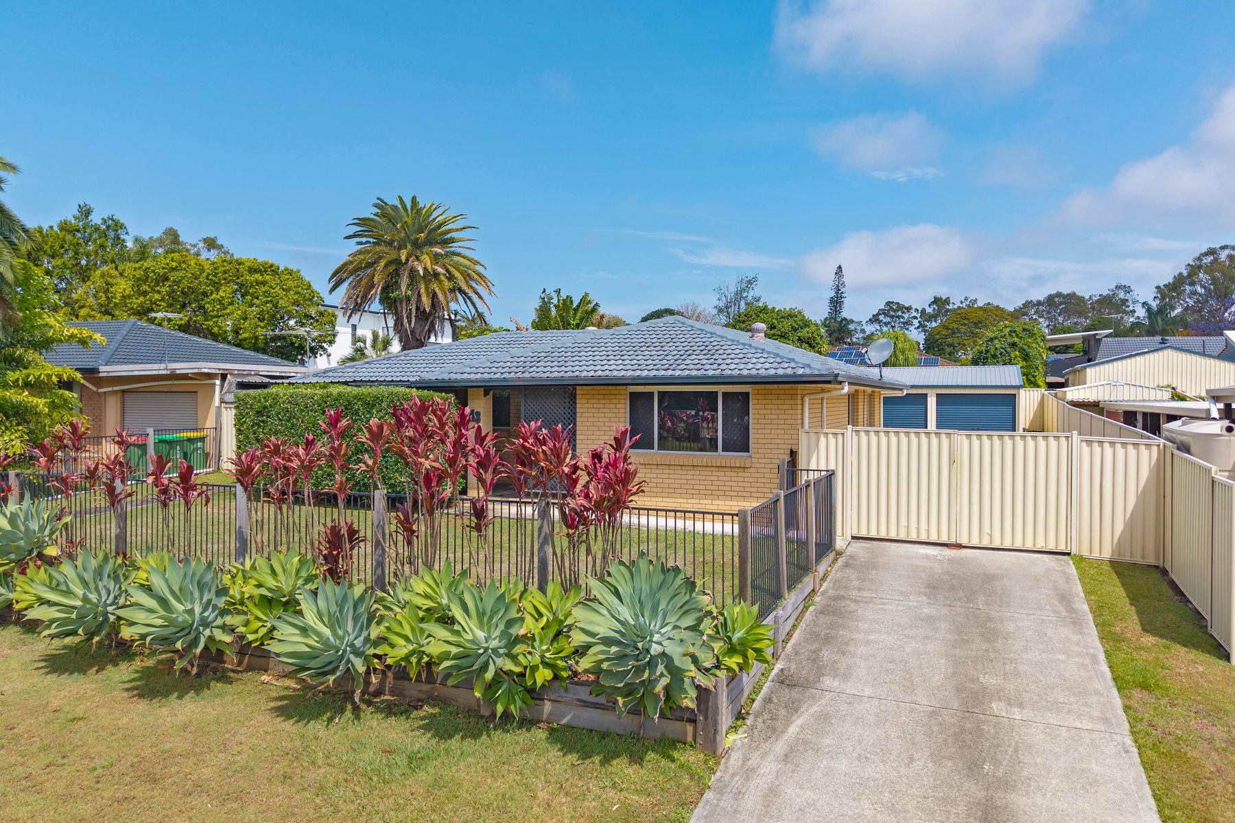 43 Sycamore Parade, Victoria Point QLD 4165, Victoria Point - Thumbnail 2