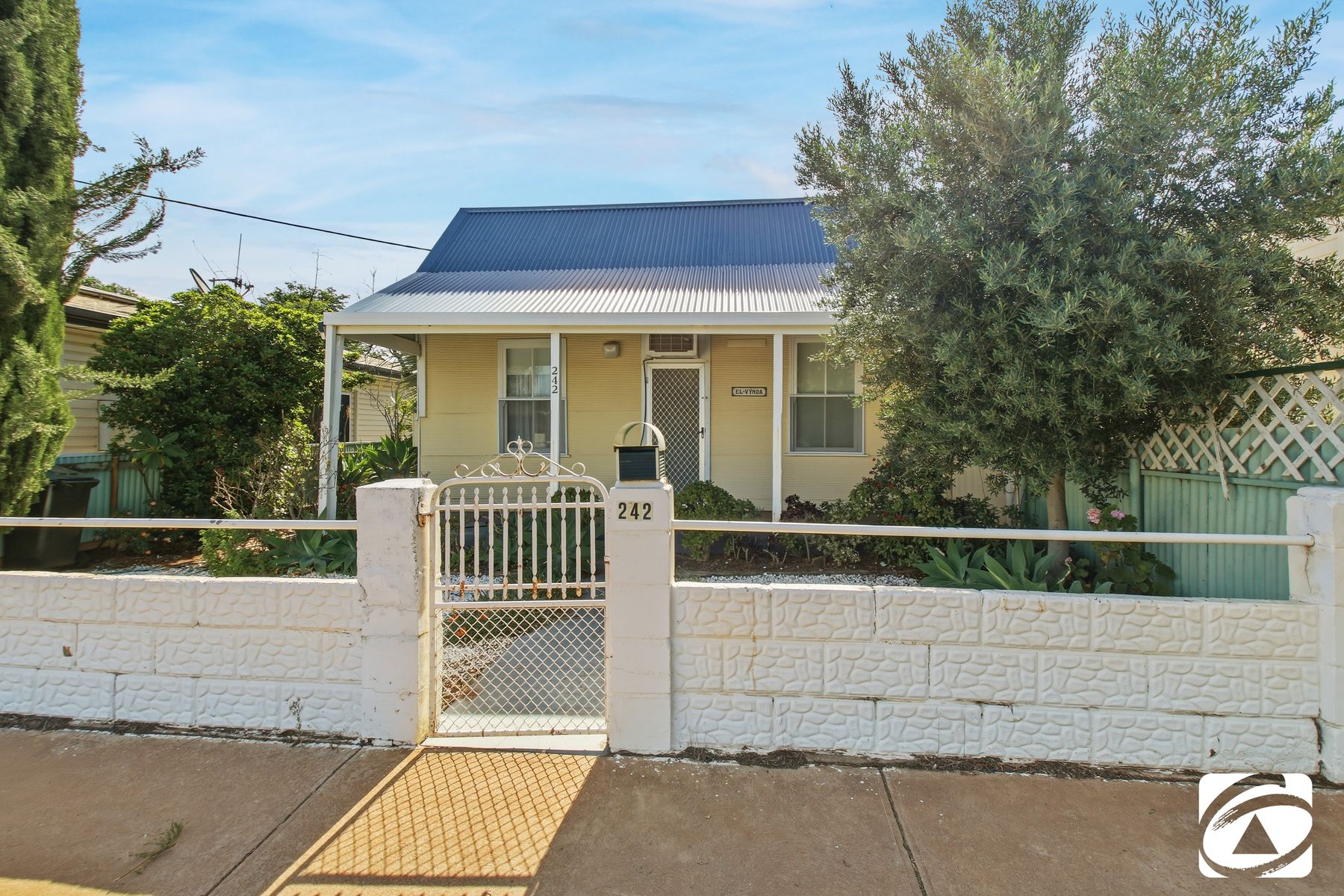 242 Mercury Street, Broken Hill NSW 2880, Broken Hill - Thumbnail 2