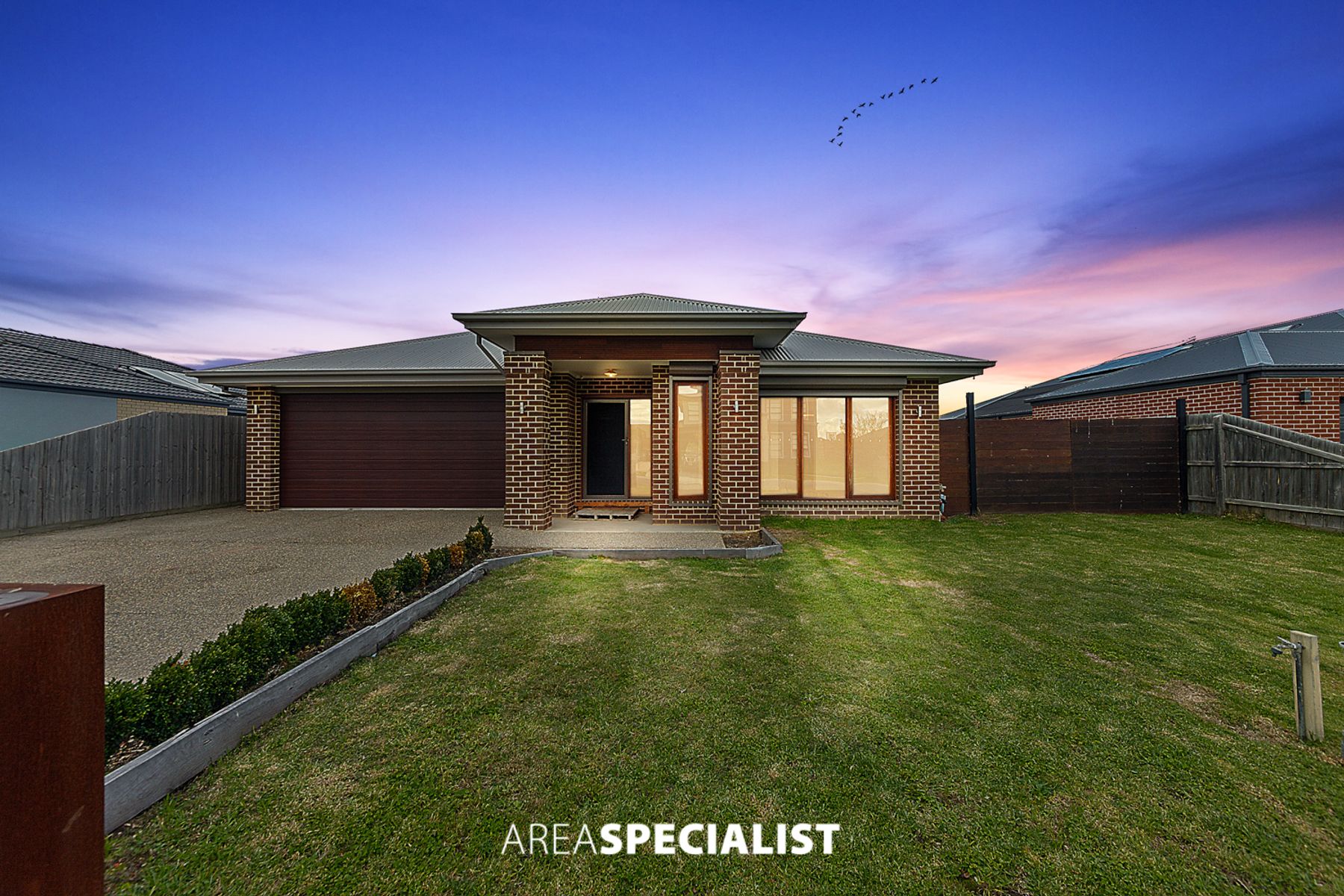 53 Diamond Drive, Koo Wee Rup, VIC 3981, Koo Wee Rup - Thumbnail 2