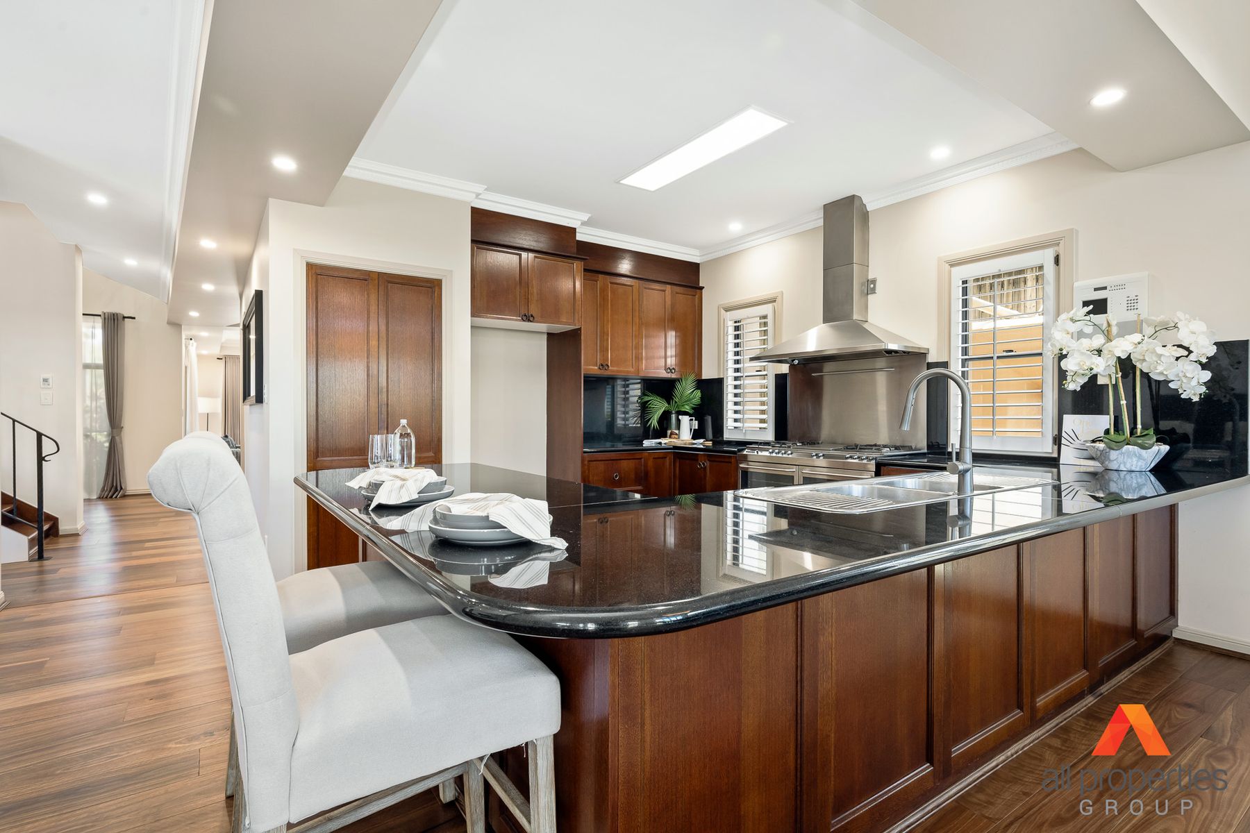 78 Golden Oak Crescent, Carindale QLD 4152, Carindale - Thumbnail 2