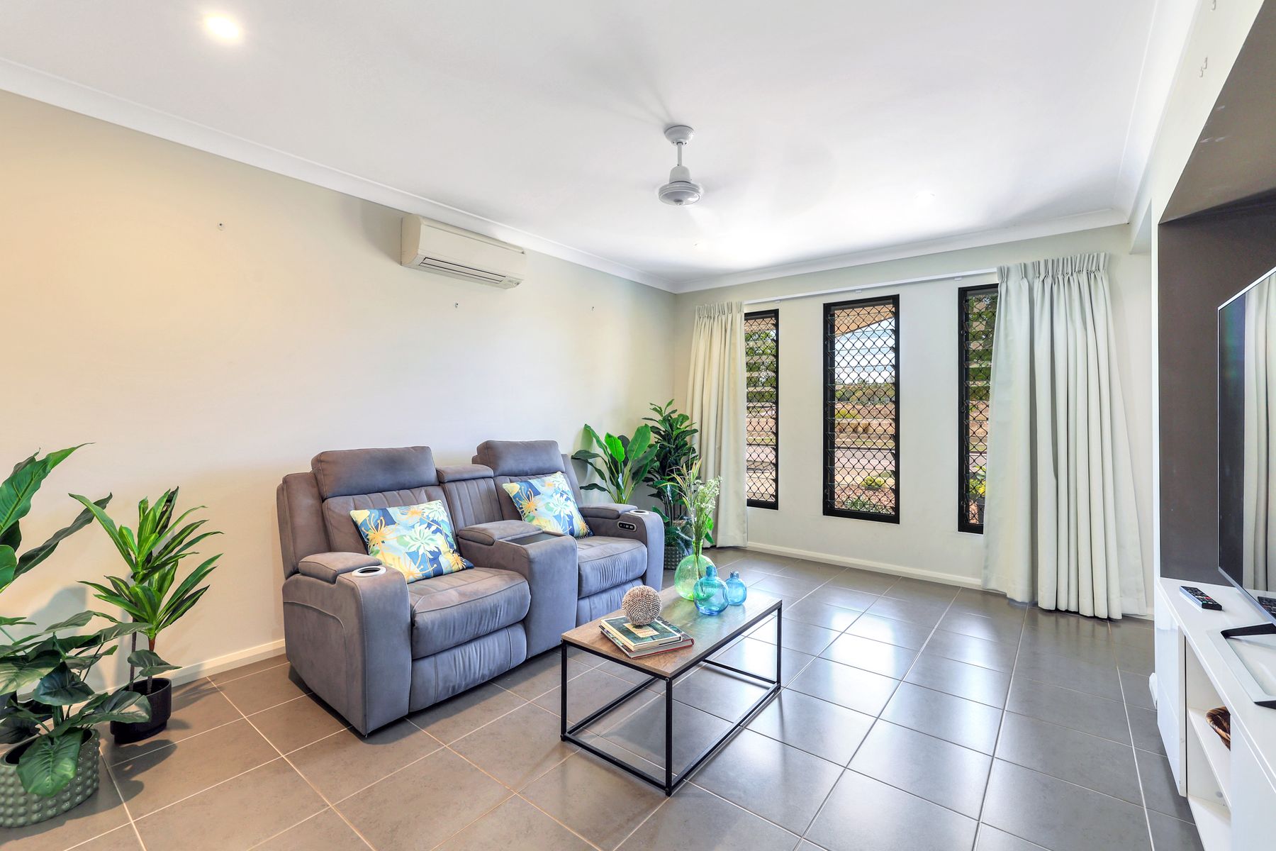 196 Farrar Boulevard, Johnston NT 0832, Johnston - Thumbnail 2