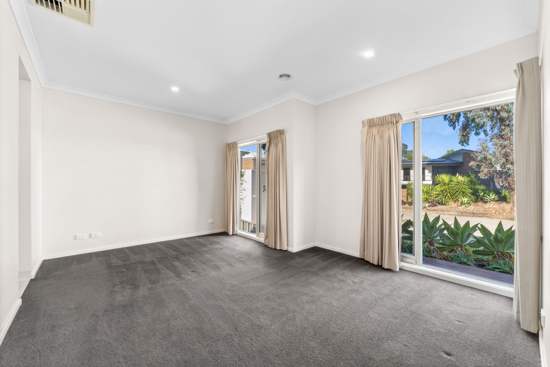 8 Benwerren Close, Strathdale, VIC 3550, Strathdale - Thumbnail 5