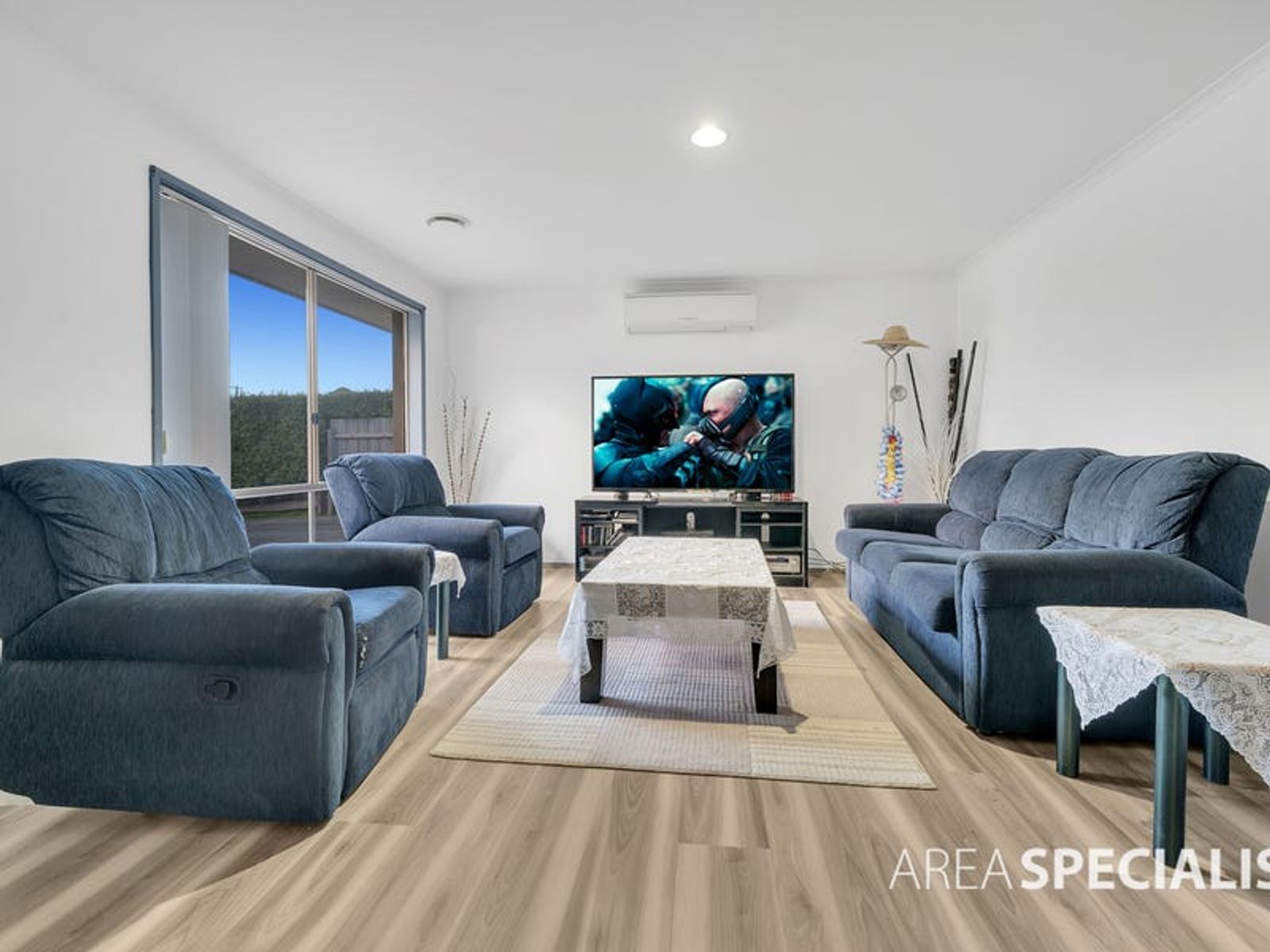 10 Newberry Retreat, Hampton Park, VIC 3976, Hampton Park - Thumbnail 4