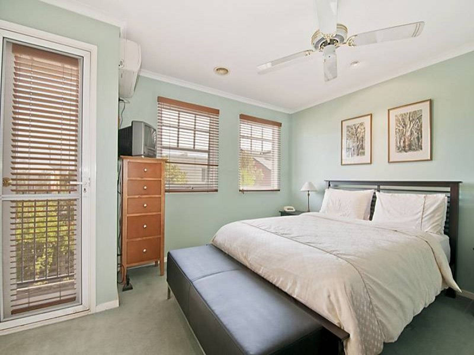 24 Gardner Lane, Kensington - Thumbnail 7