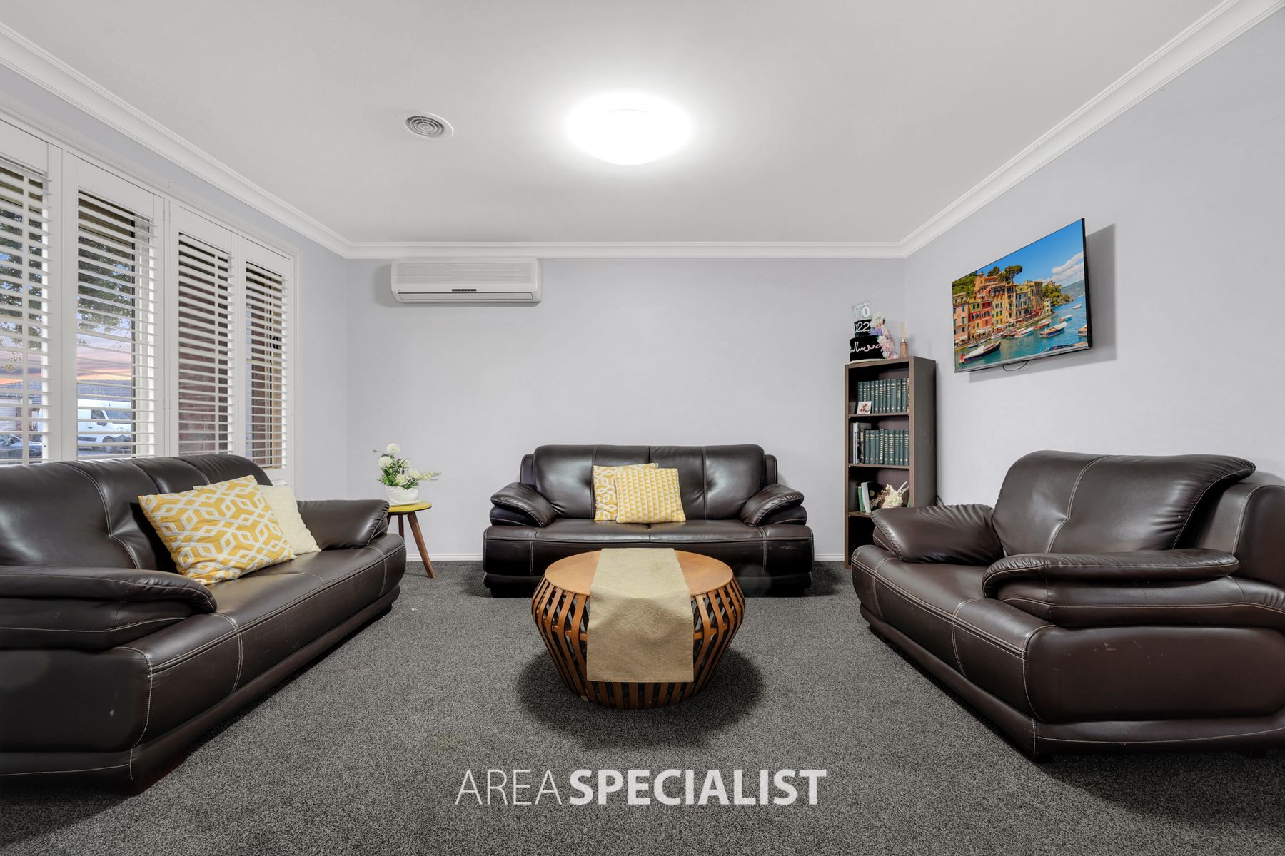 11 Essex Court, Cranbourne East, VIC 3977, Cranbourne East - Thumbnail 3