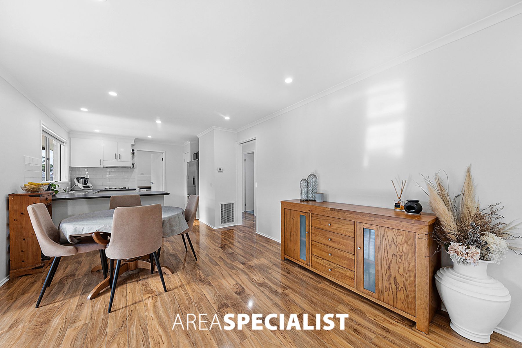 16 Edan Court, Pakenham, VIC 3810, Pakenham - Thumbnail 7