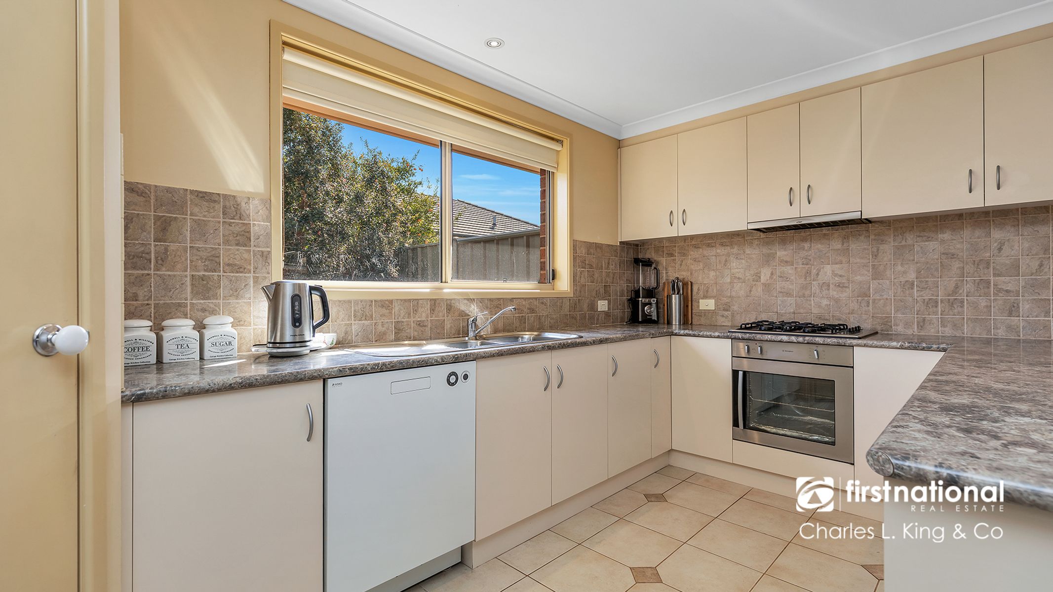 4 Woodlands Circuit, Echuca VIC 3564, Echuca - Thumbnail 4