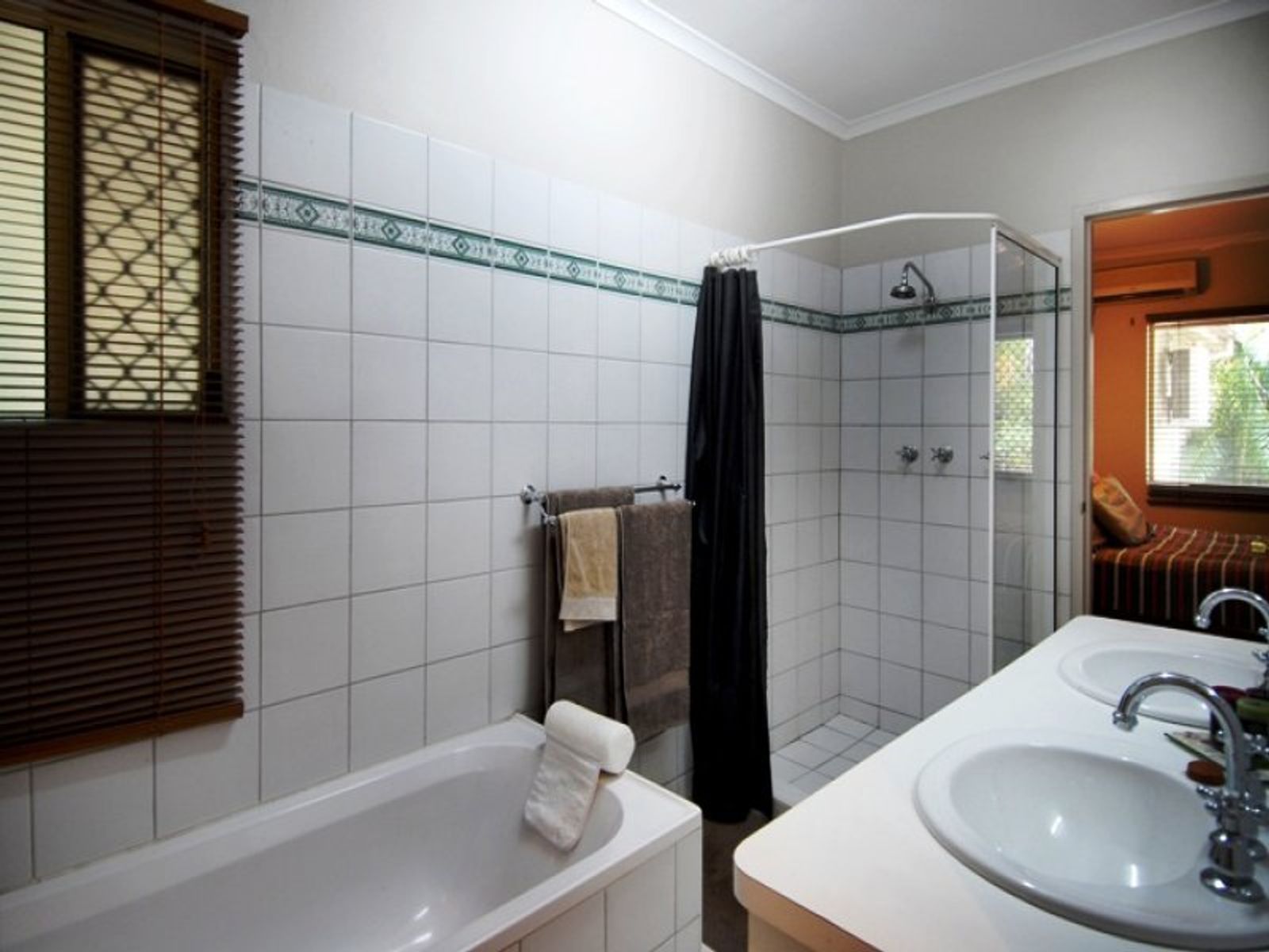 17/152 Casuarina Drive, Nightcliff NT 0810, Nightcliff - Thumbnail 4