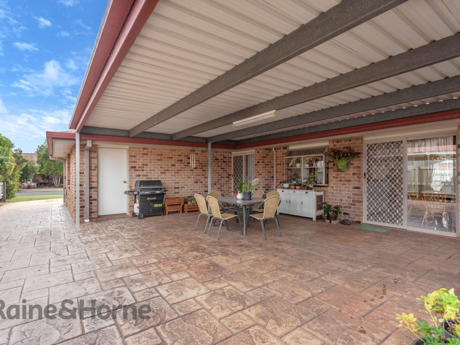 24 Carmen Street, Kearneys Spring, QLD 4350, Kearneys Spring - Thumbnail 5
