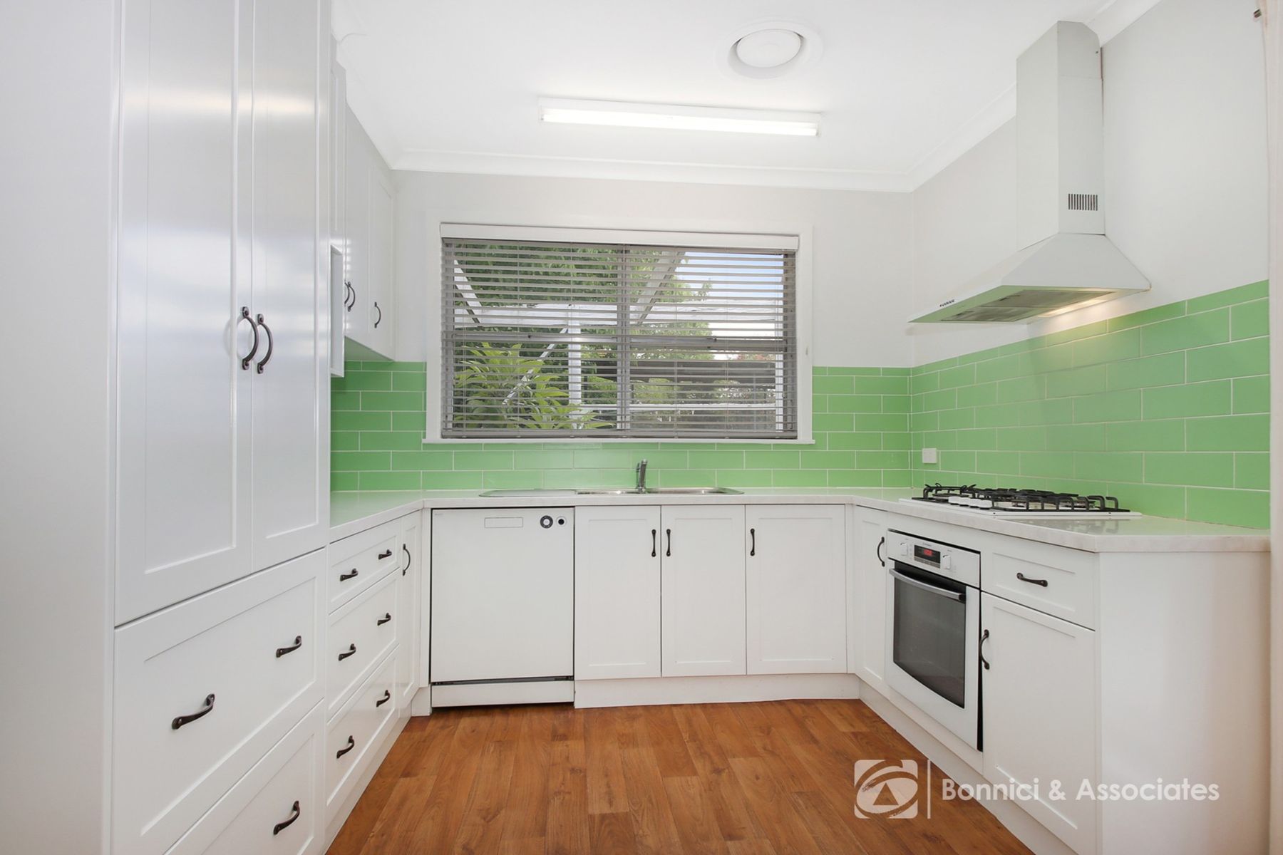 131 High Street, Beechworth VIC 3747, Beechworth - Thumbnail 4