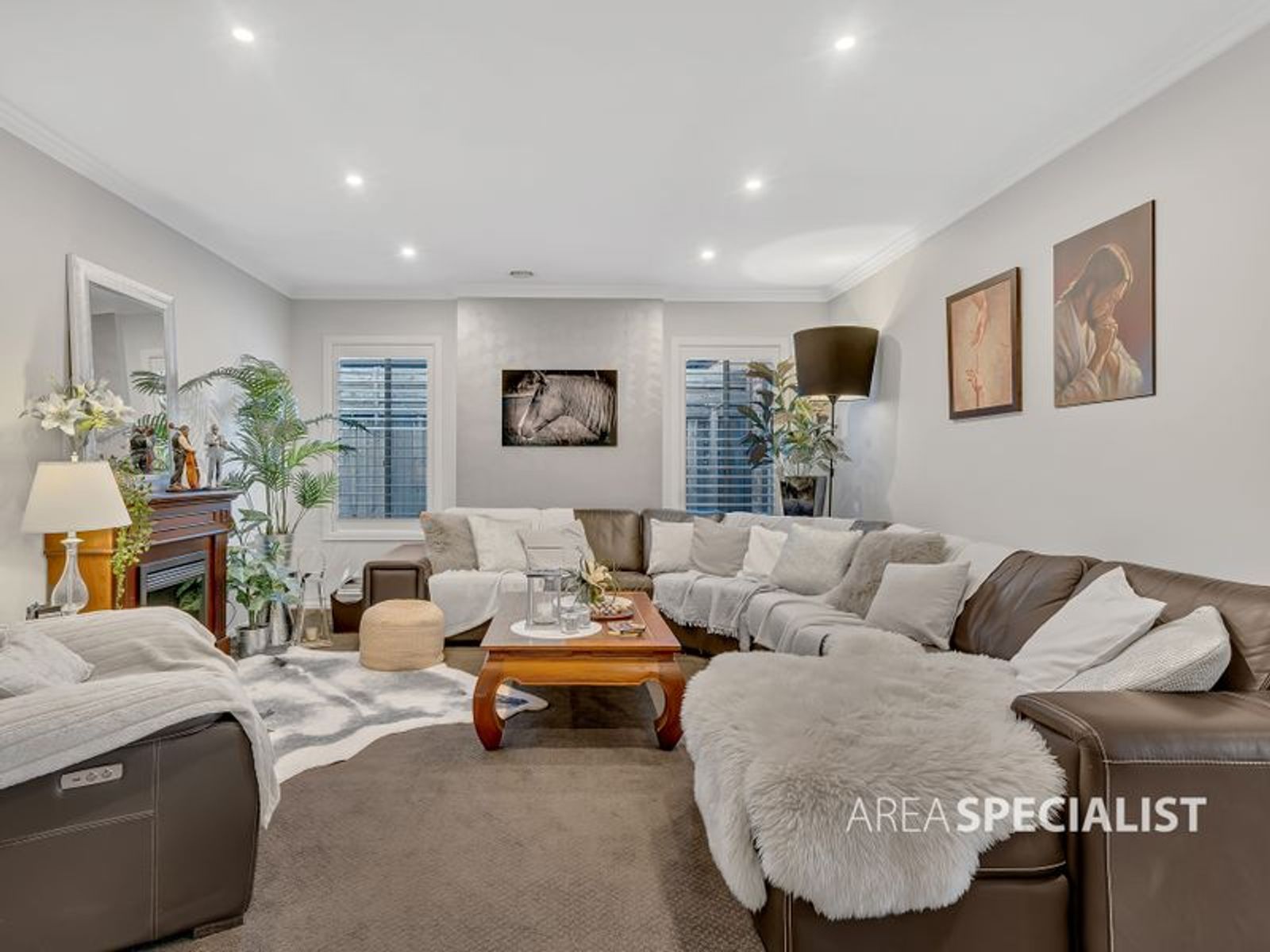 34 SUSSEX AVE, Cranbourne North, VIC 3977, Cranbourne North - Thumbnail 4