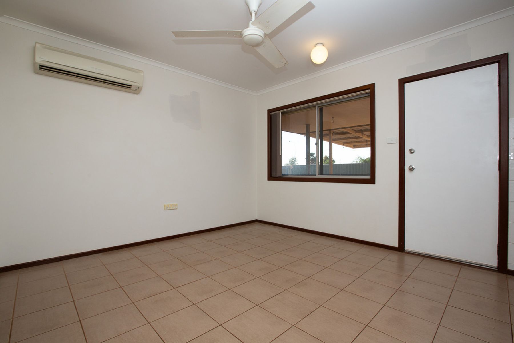 2 Charon Place, South Hedland WA 6722, South Hedland - Thumbnail 5