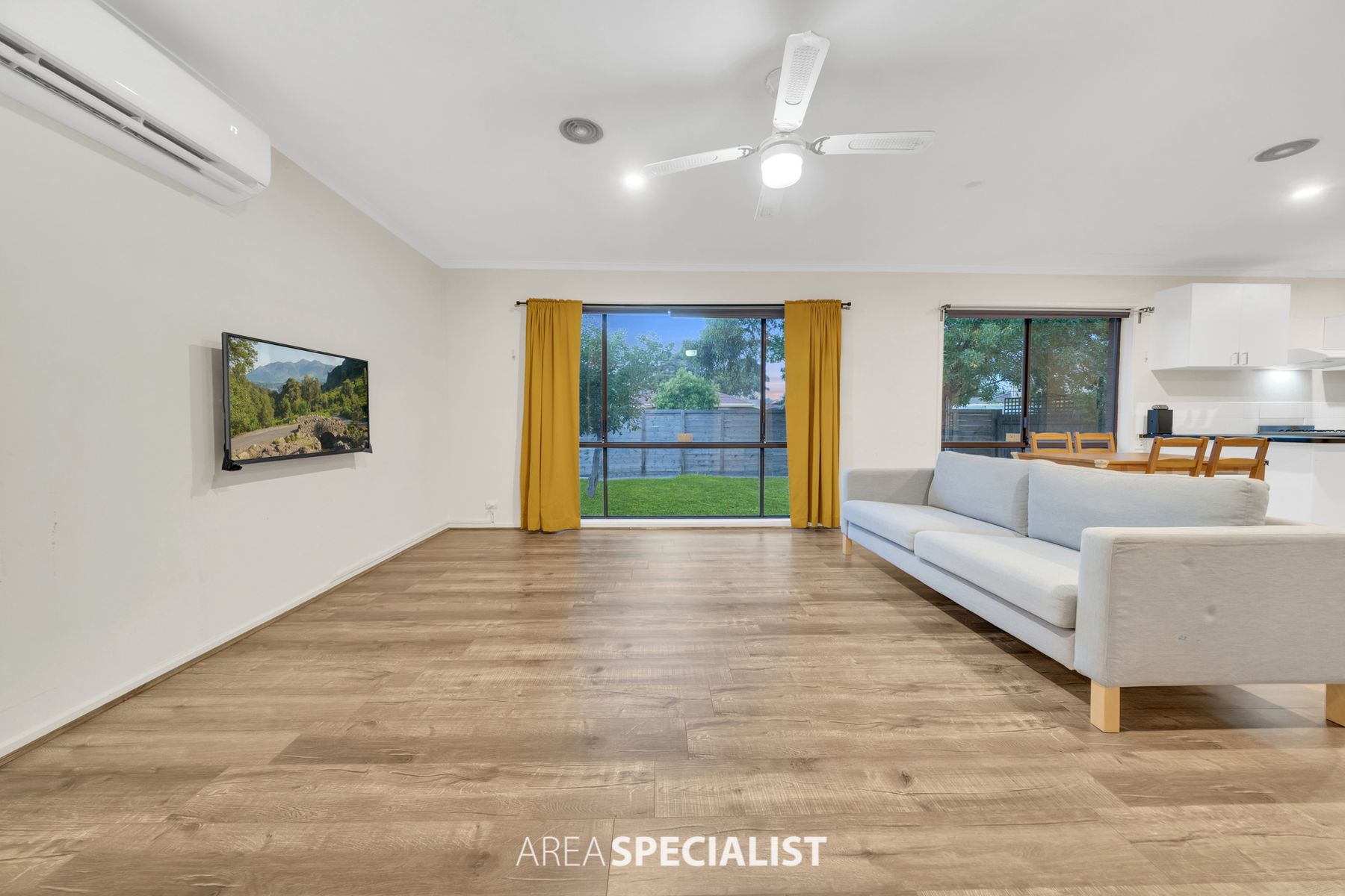 50 Beckington Crescent, Hampton Park, VIC 3976, Hampton Park - Thumbnail 5