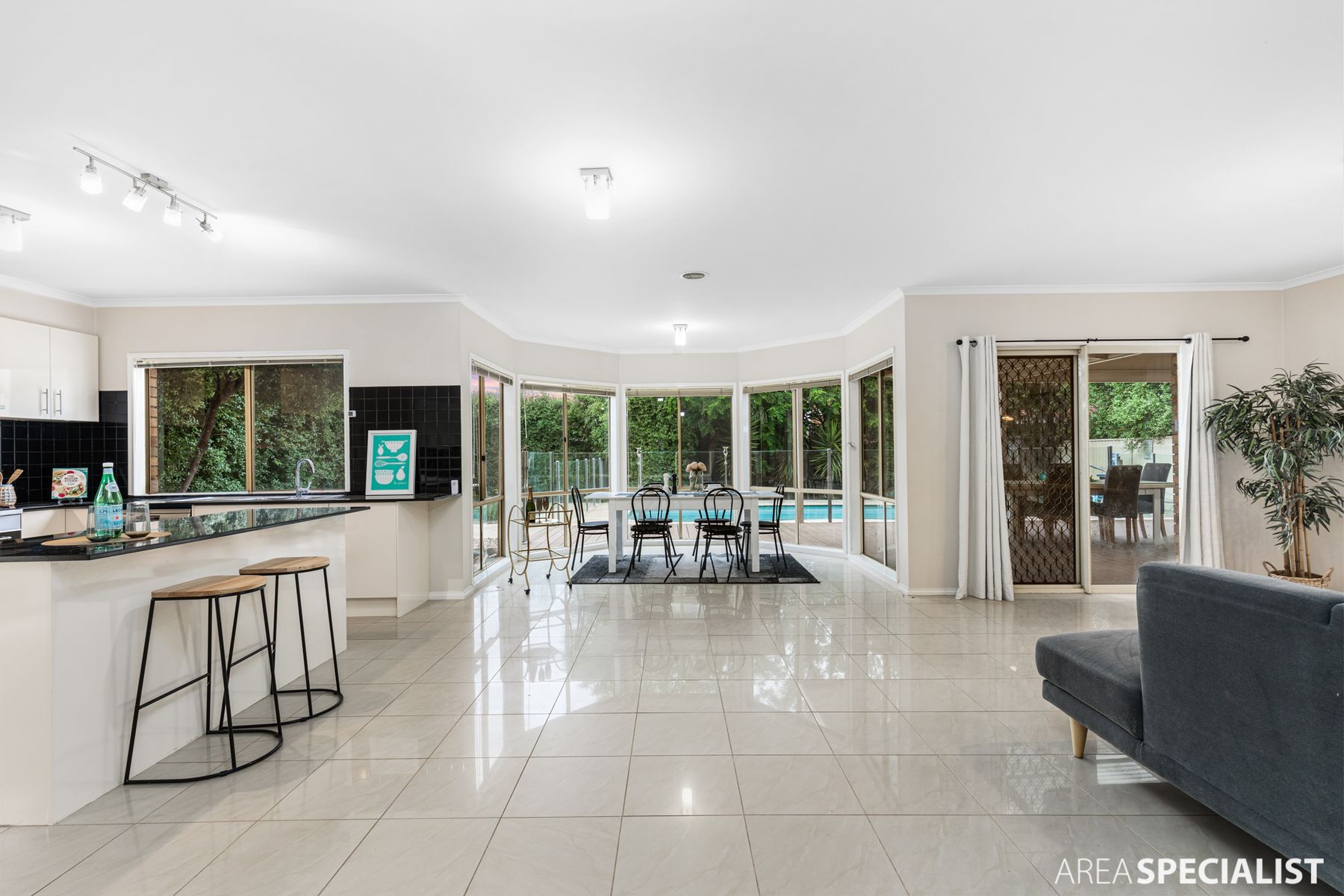 9 Marseilles Way, Point Cook, VIC 3030, Point Cook - Thumbnail 8