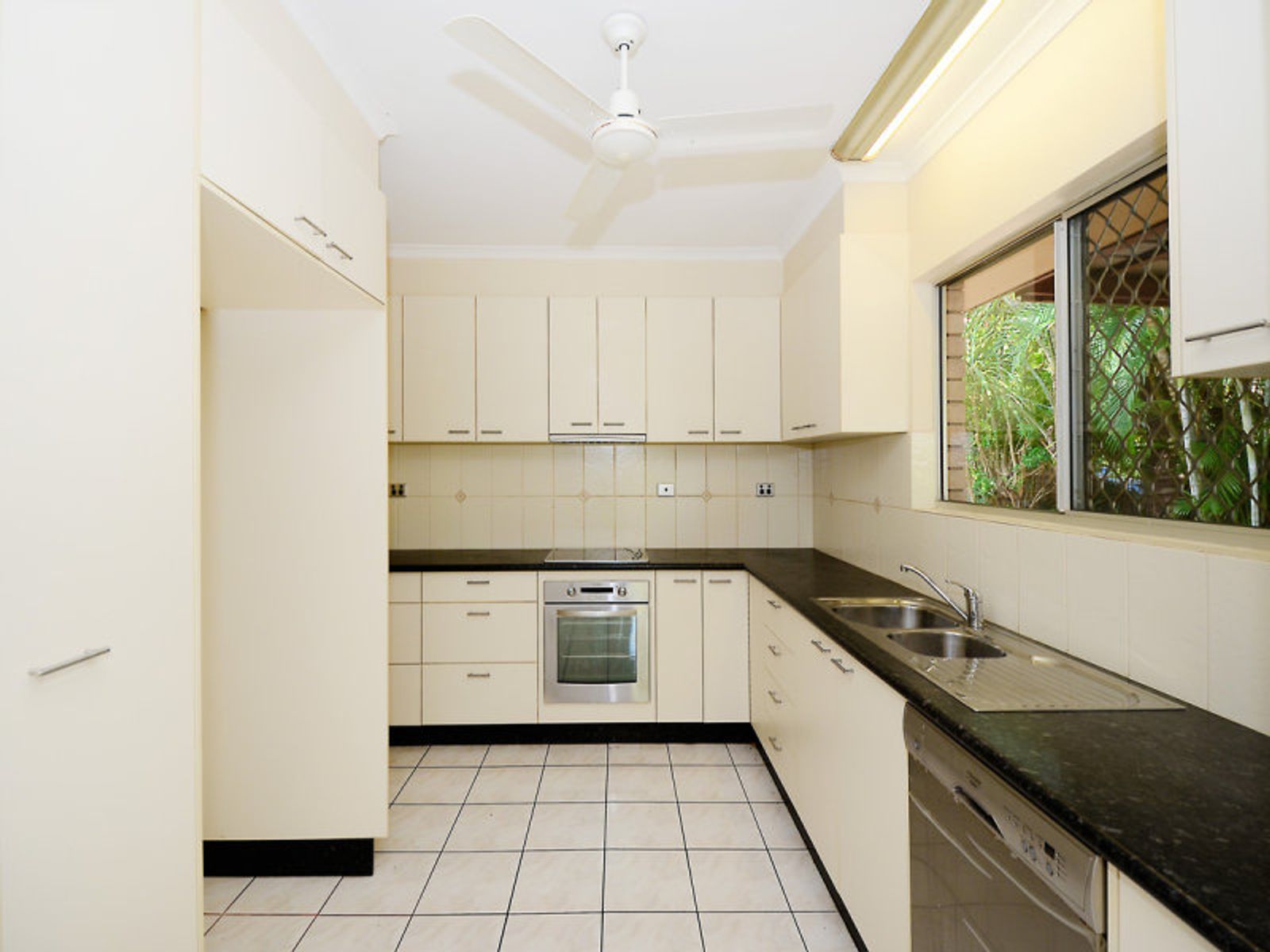 14 Baroalba Street, Leanyer NT 0812, Leanyer - Thumbnail 2